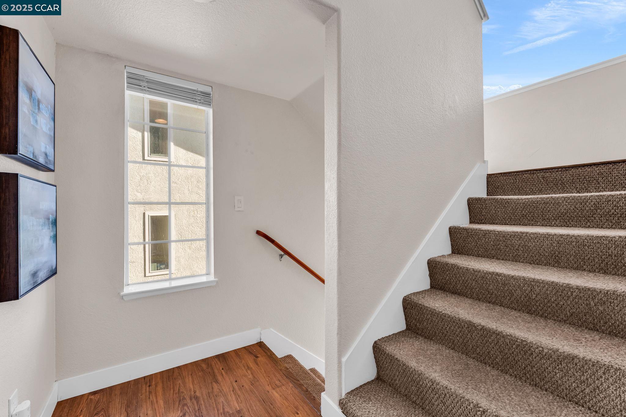 122 Alpine Ct, San Pablo, California 94806, 3 Bedrooms Bedrooms, 9 Rooms Rooms,2 BathroomsBathrooms,Residential,For Sale,122 Alpine Ct,41106854