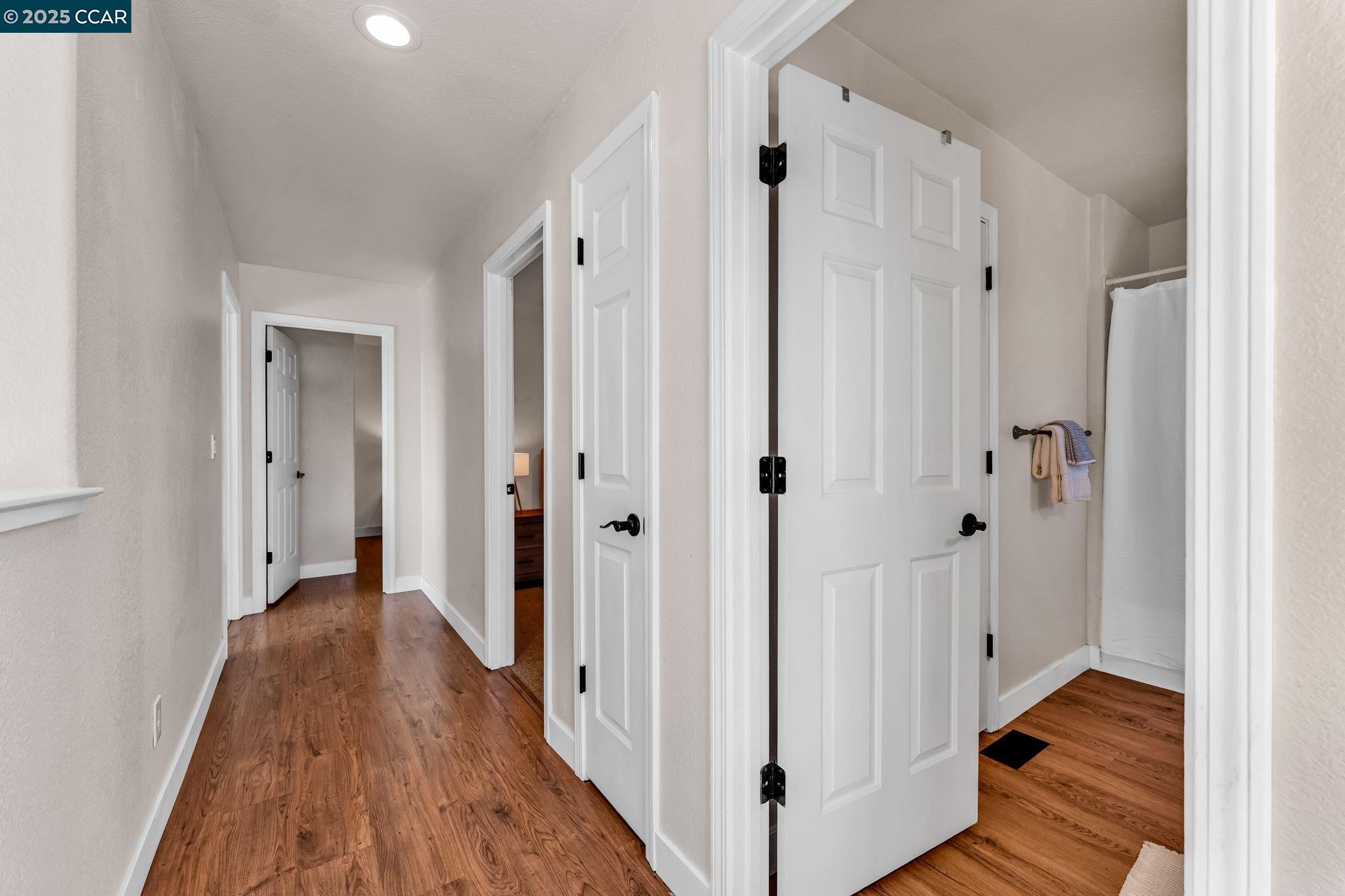 122 Alpine Ct, San Pablo, California 94806, 3 Bedrooms Bedrooms, 9 Rooms Rooms,2 BathroomsBathrooms,Residential,For Sale,122 Alpine Ct,41106854