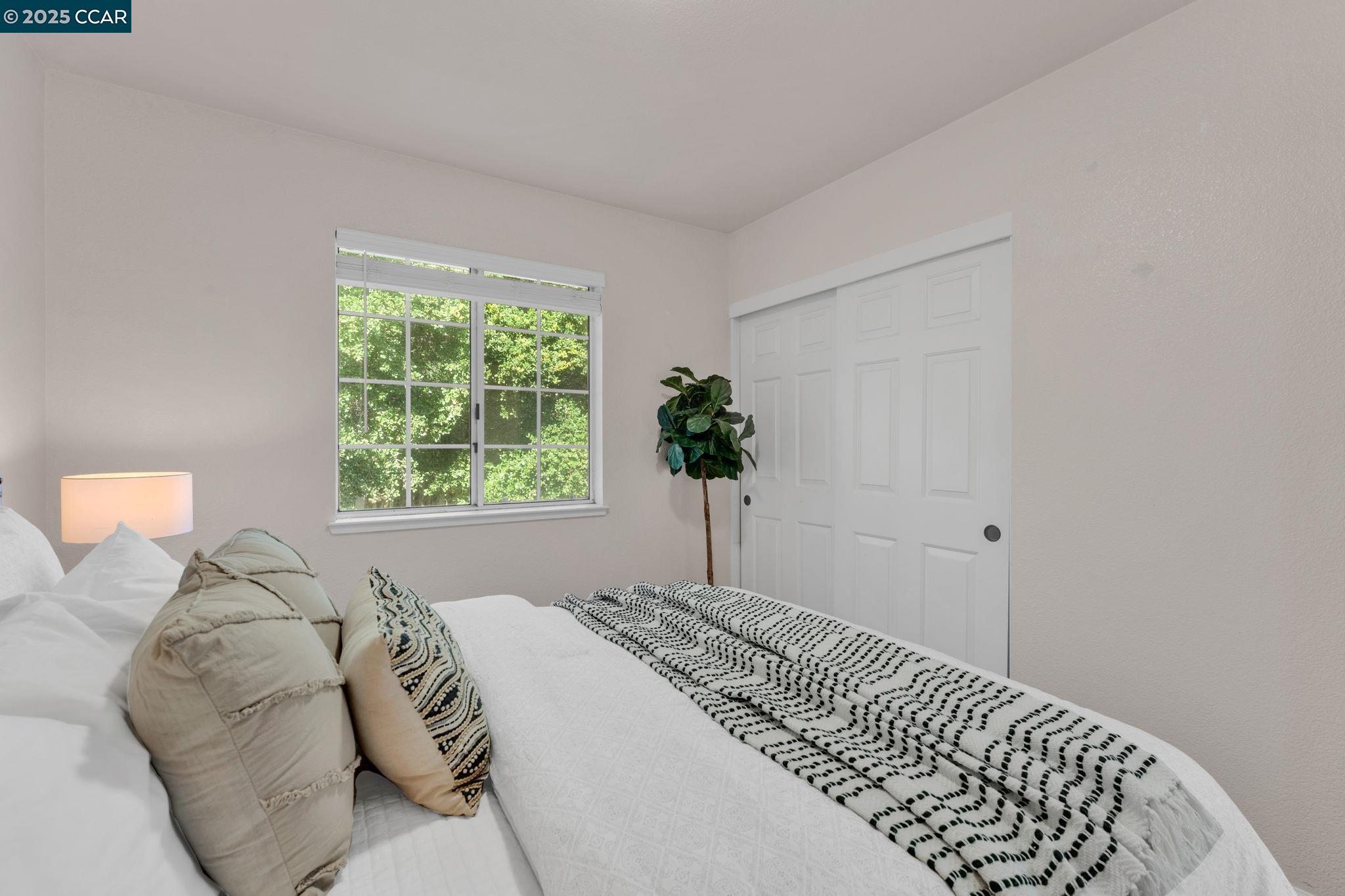 122 Alpine Ct, San Pablo, California 94806, 3 Bedrooms Bedrooms, 9 Rooms Rooms,2 BathroomsBathrooms,Residential,For Sale,122 Alpine Ct,41106854