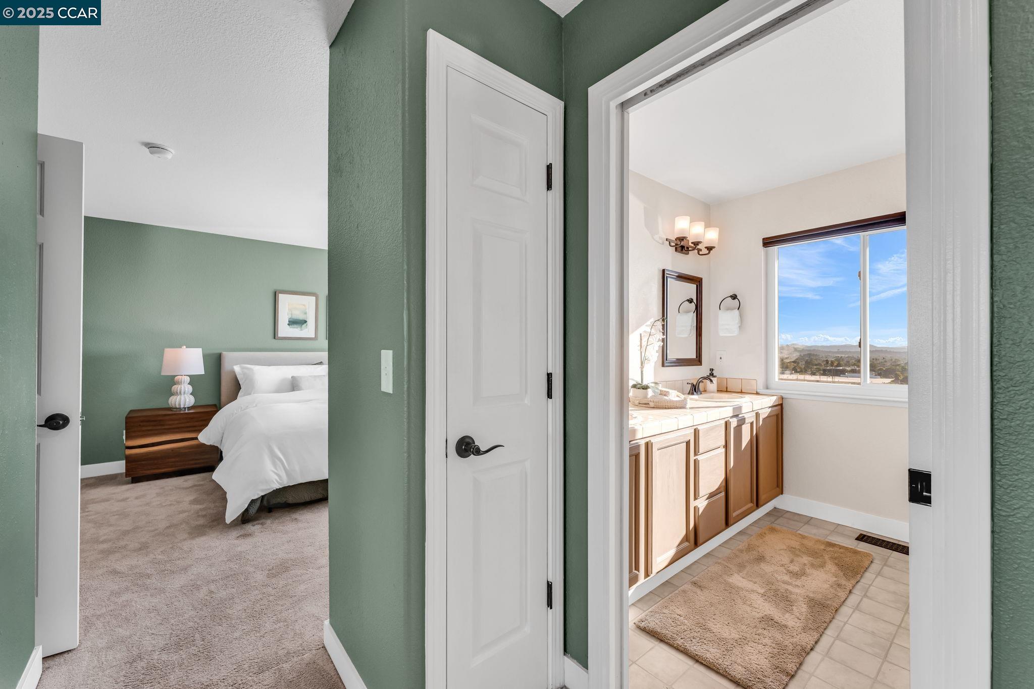 122 Alpine Ct, San Pablo, California 94806, 3 Bedrooms Bedrooms, 9 Rooms Rooms,2 BathroomsBathrooms,Residential,For Sale,122 Alpine Ct,41106854