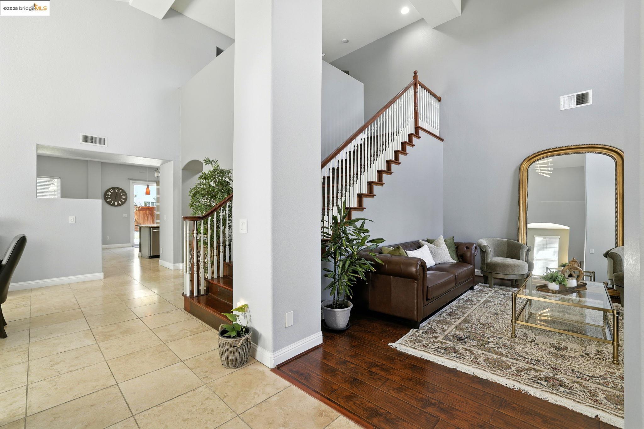 1701 Baines Ave, Sacramento, California 95835, 4 Bedrooms Bedrooms, 10 Rooms Rooms,3 BathroomsBathrooms,Residential,For Sale,1701 Baines Ave,41106855