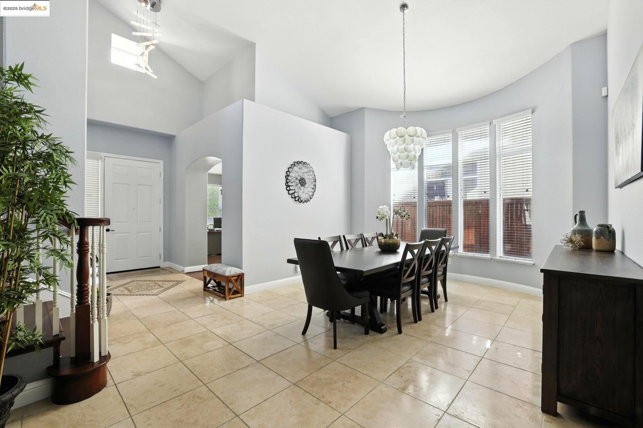1701 Baines Ave, Sacramento, California 95835, 4 Bedrooms Bedrooms, 10 Rooms Rooms,3 BathroomsBathrooms,Residential,For Sale,1701 Baines Ave,41106855