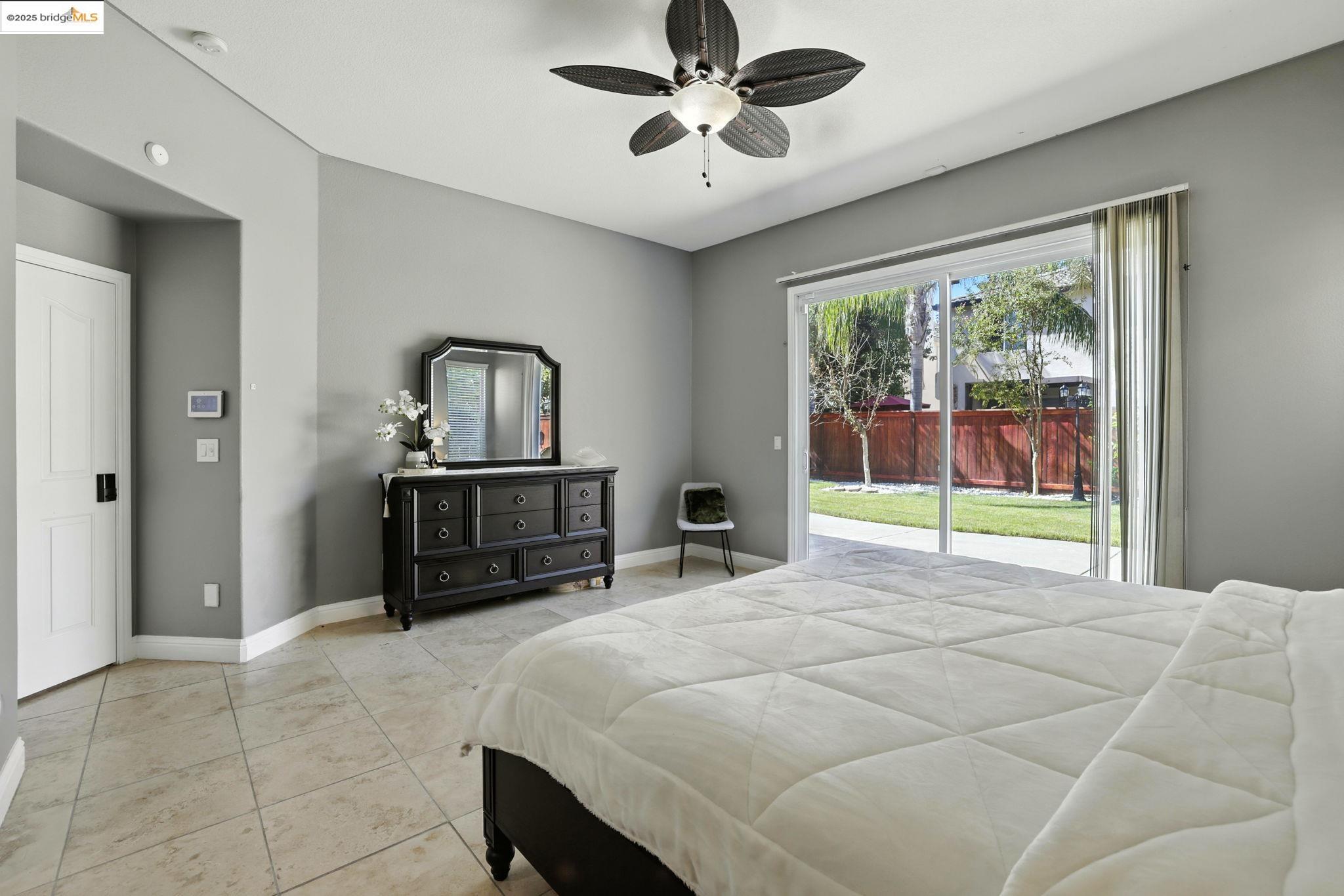1701 Baines Ave, Sacramento, California 95835, 4 Bedrooms Bedrooms, 10 Rooms Rooms,3 BathroomsBathrooms,Residential,For Sale,1701 Baines Ave,41106855