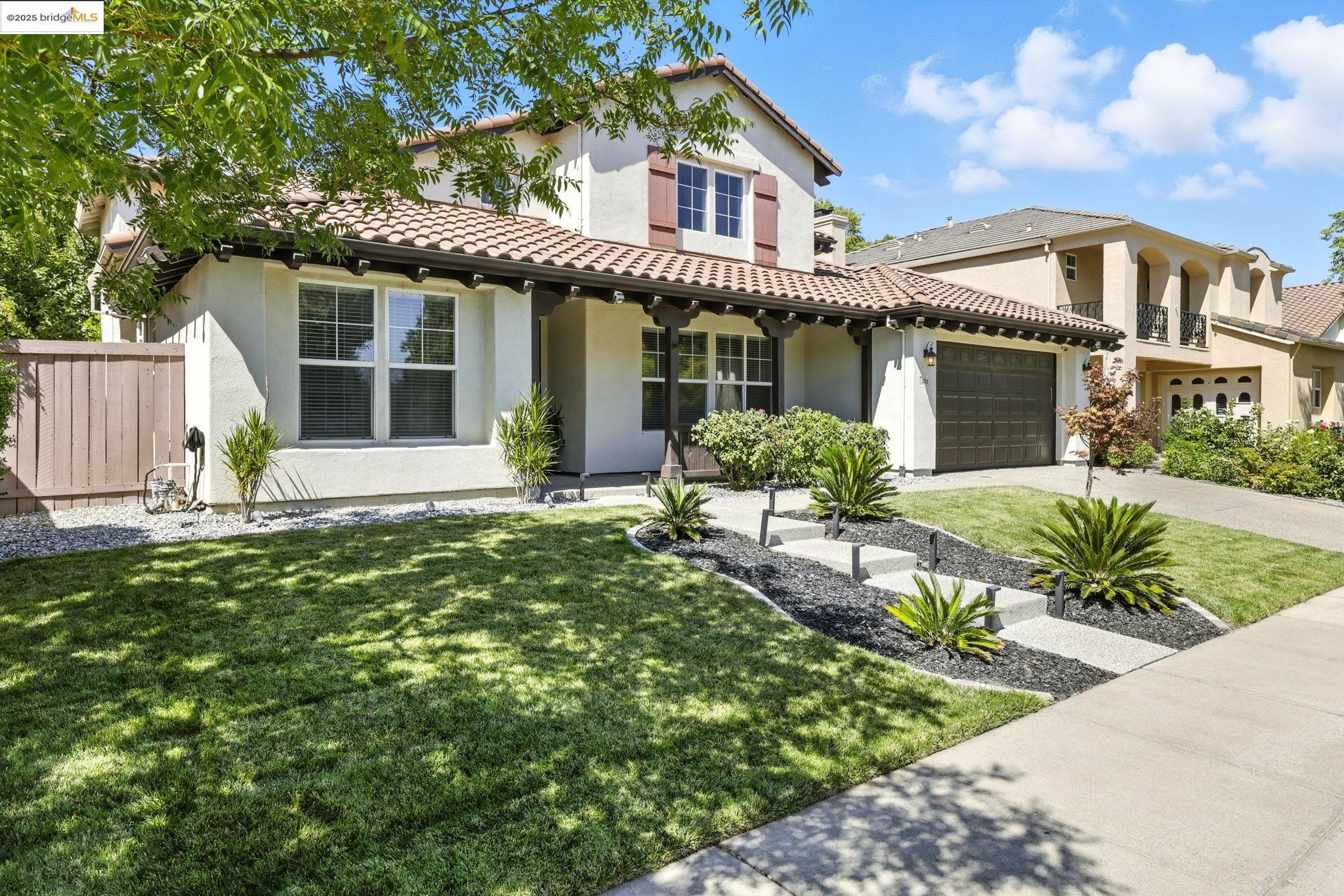 1701 Baines Ave, Sacramento, California 95835, 4 Bedrooms Bedrooms, 10 Rooms Rooms,3 BathroomsBathrooms,Residential,For Sale,1701 Baines Ave,41106855
