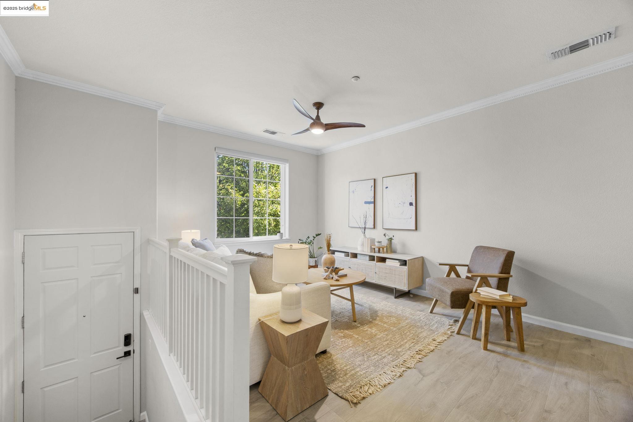 Detail Gallery Image 2 of 50 For 8892 Bellina Commons, Dublin,  CA 94566 - 3 Beds | 2/1 Baths