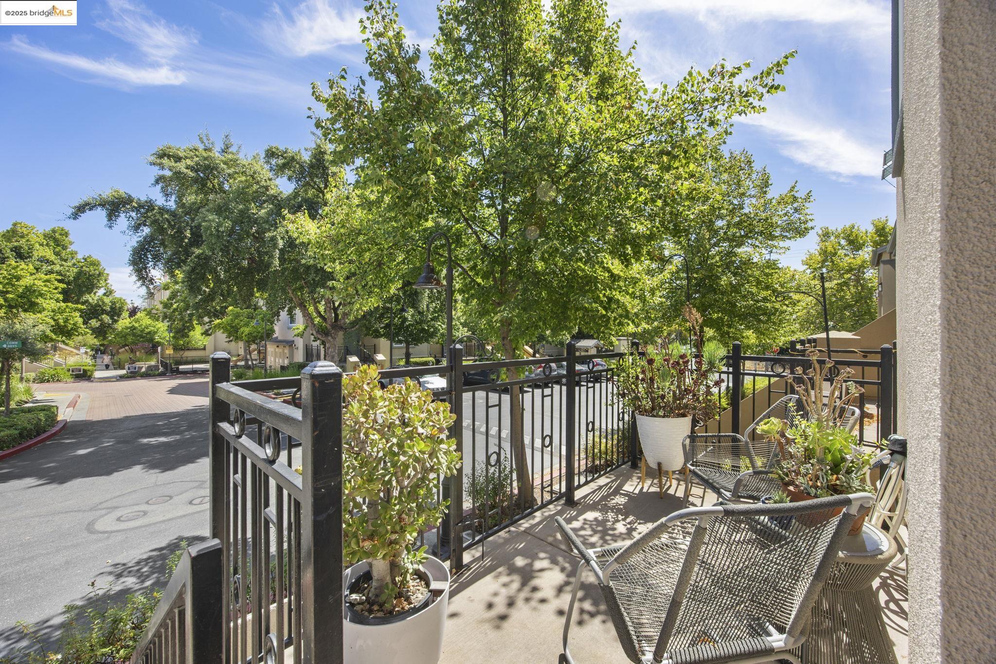 Detail Gallery Image 30 of 50 For 8892 Bellina Commons, Dublin,  CA 94566 - 3 Beds | 2/1 Baths