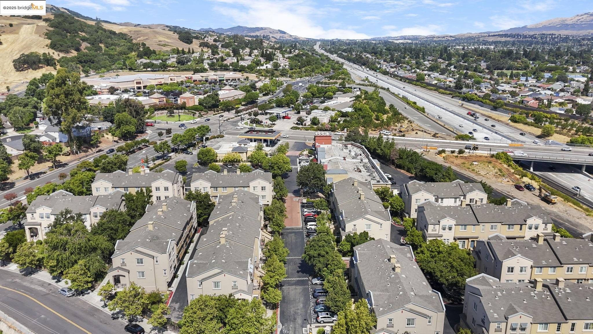 Detail Gallery Image 47 of 50 For 8892 Bellina Commons, Dublin,  CA 94566 - 3 Beds | 2/1 Baths