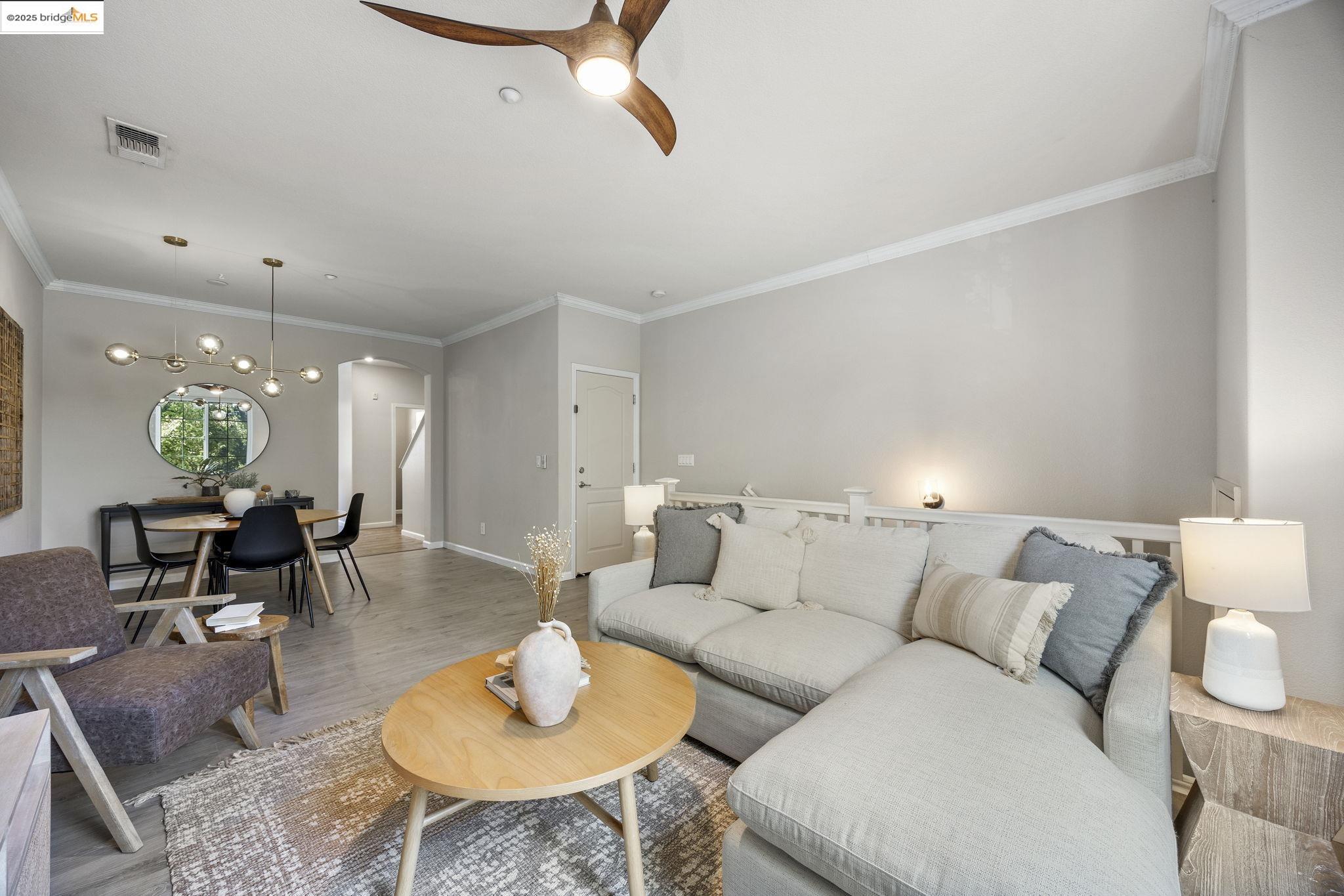 Detail Gallery Image 7 of 50 For 8892 Bellina Commons, Dublin,  CA 94566 - 3 Beds | 2/1 Baths