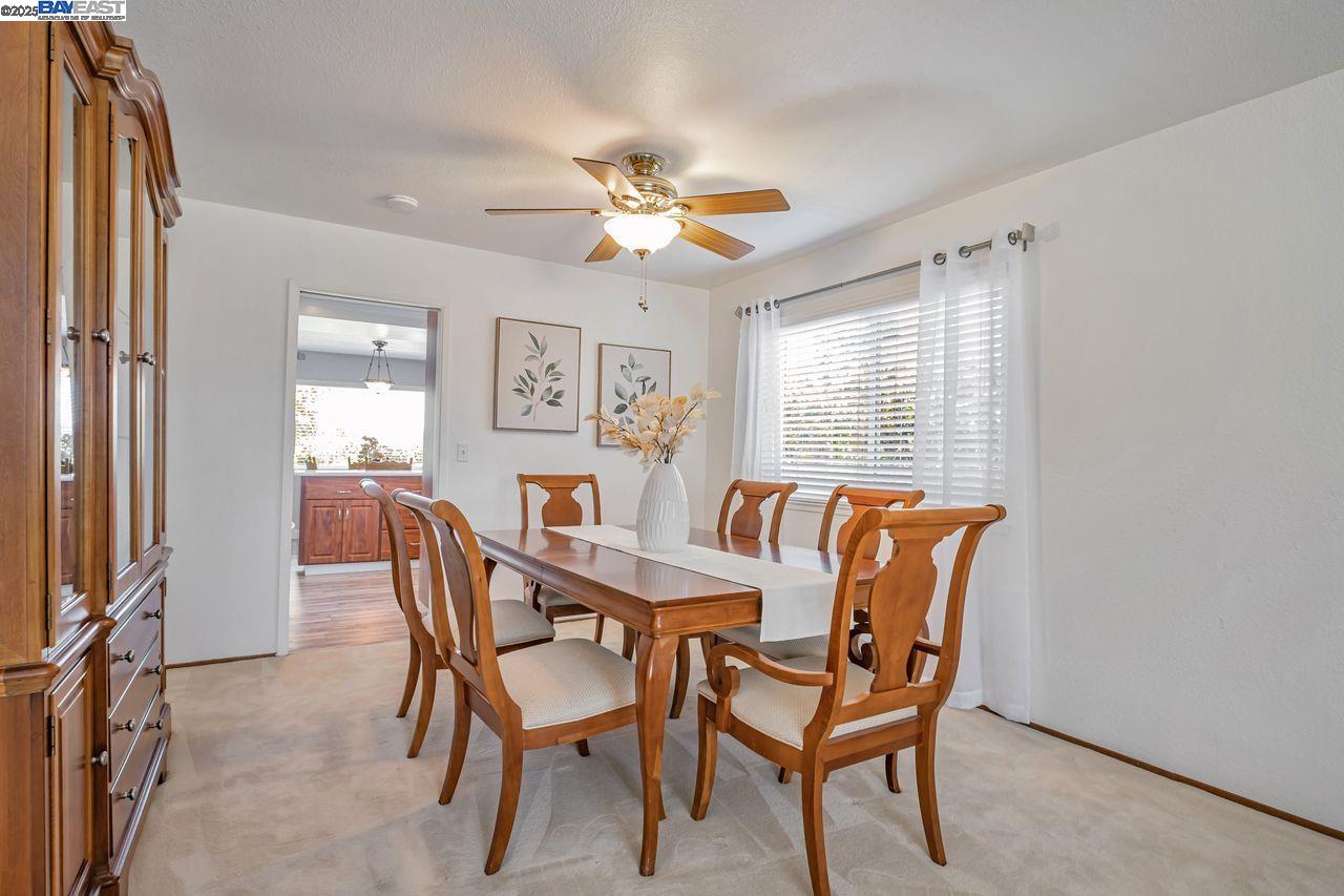 17824 Apricot Way, Castro Valley, California 94546, 3 Bedrooms Bedrooms, 6 Rooms Rooms,2 BathroomsBathrooms,Residential,For Sale,17824 Apricot Way,41106857