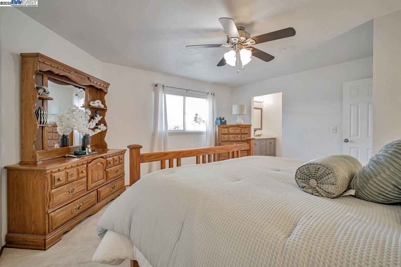 17824 Apricot Way, Castro Valley, California 94546, 3 Bedrooms Bedrooms, 6 Rooms Rooms,2 BathroomsBathrooms,Residential,For Sale,17824 Apricot Way,41106857