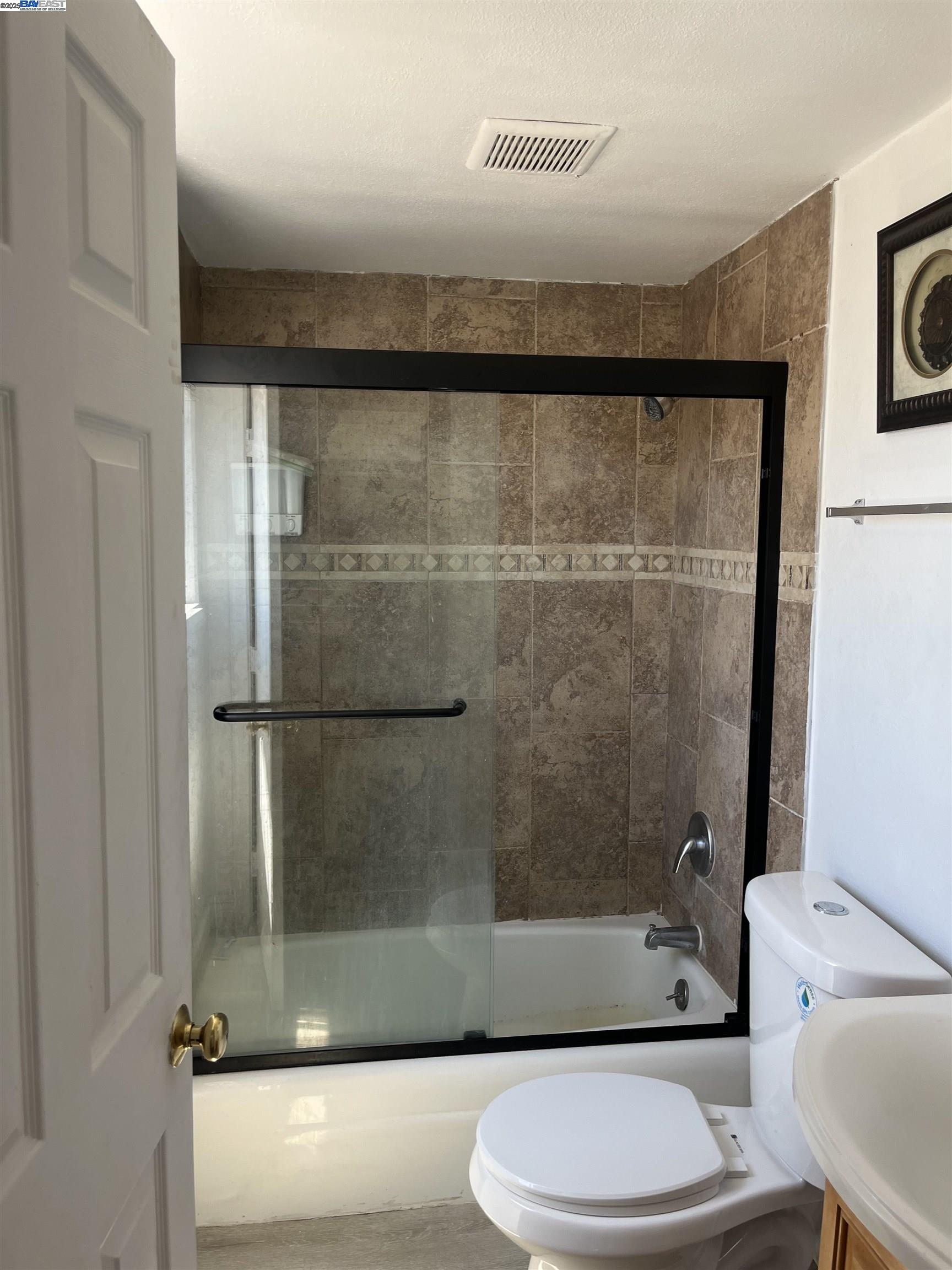 5419 S Harcourt Ave, Los Angeles, California 90043, ,Residential Income,For Sale,5419 S Harcourt Ave,41106858