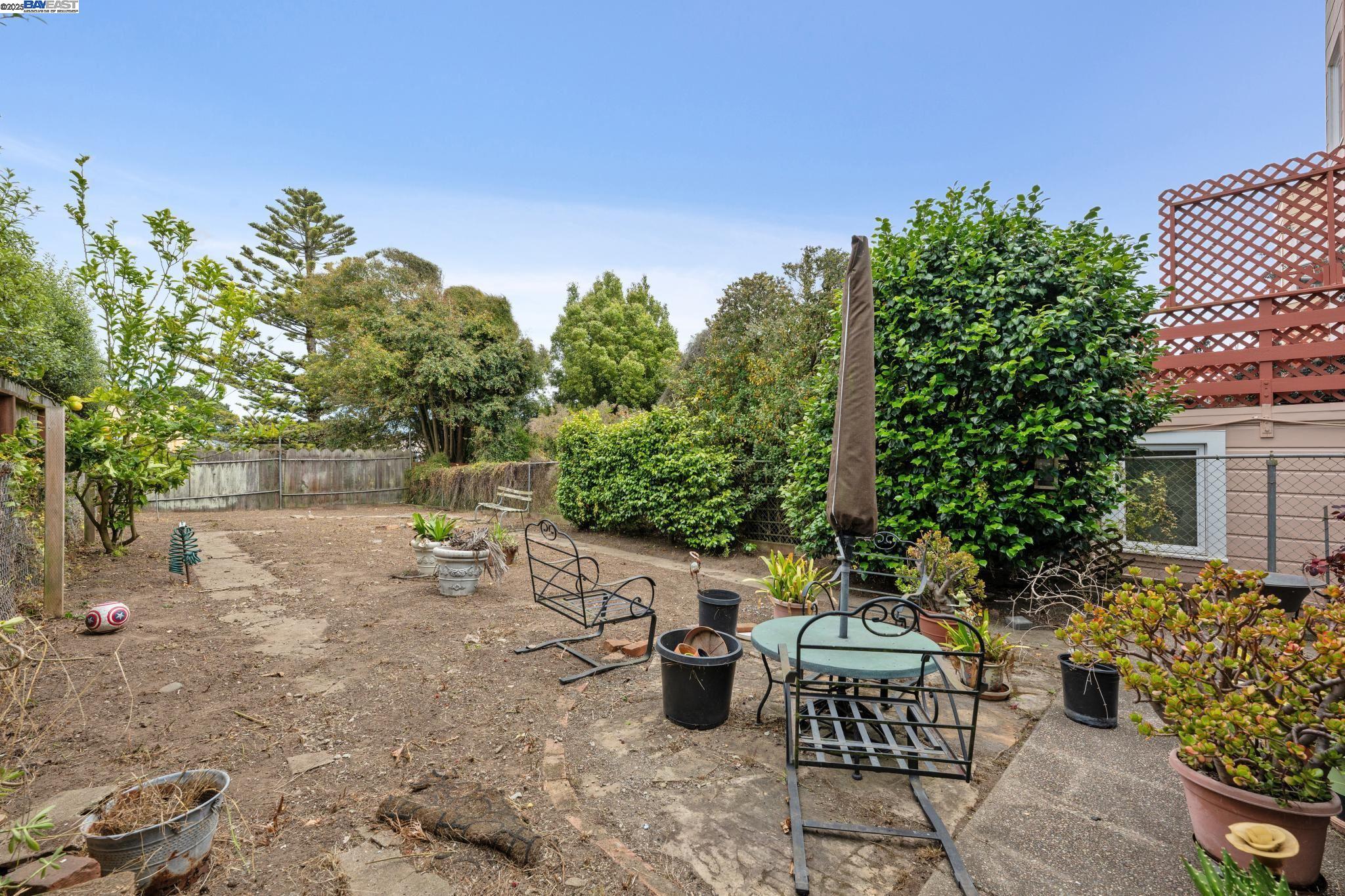 658 30Th Ave, San Francisco, California 94121, 3 Bedrooms Bedrooms, 8 Rooms Rooms,2 BathroomsBathrooms,Residential,For Sale,658 30Th Ave,41106859