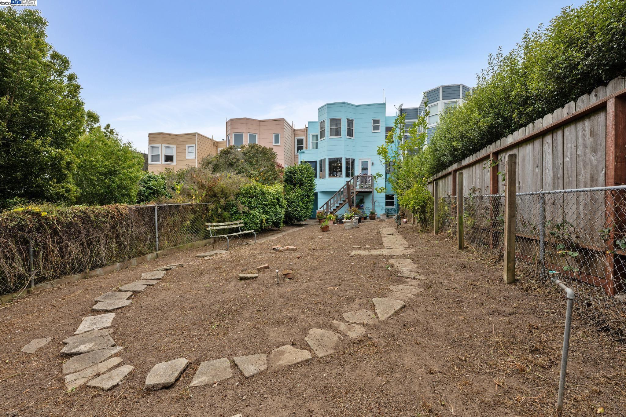 658 30Th Ave, San Francisco, California 94121, 3 Bedrooms Bedrooms, 8 Rooms Rooms,2 BathroomsBathrooms,Residential,For Sale,658 30Th Ave,41106859