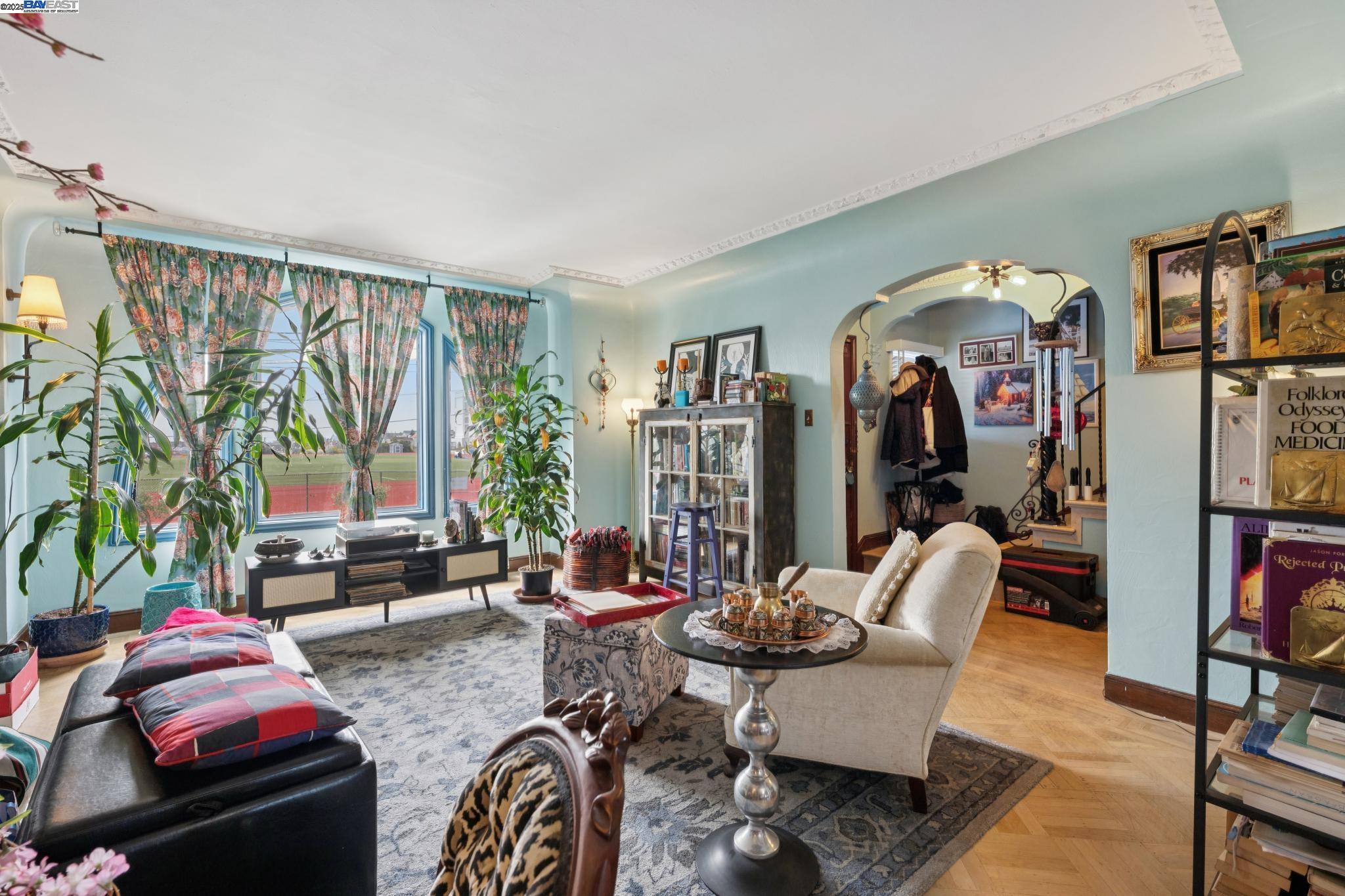658 30Th Ave, San Francisco, California 94121, 3 Bedrooms Bedrooms, 8 Rooms Rooms,2 BathroomsBathrooms,Residential,For Sale,658 30Th Ave,41106859