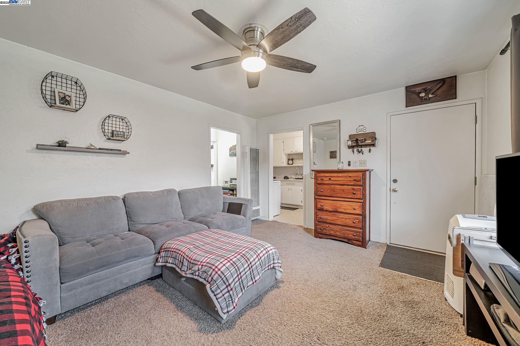 4655 Augustine St, Pleasanton, California 94566, ,Residential Income,For Sale,4655 Augustine St,41106861