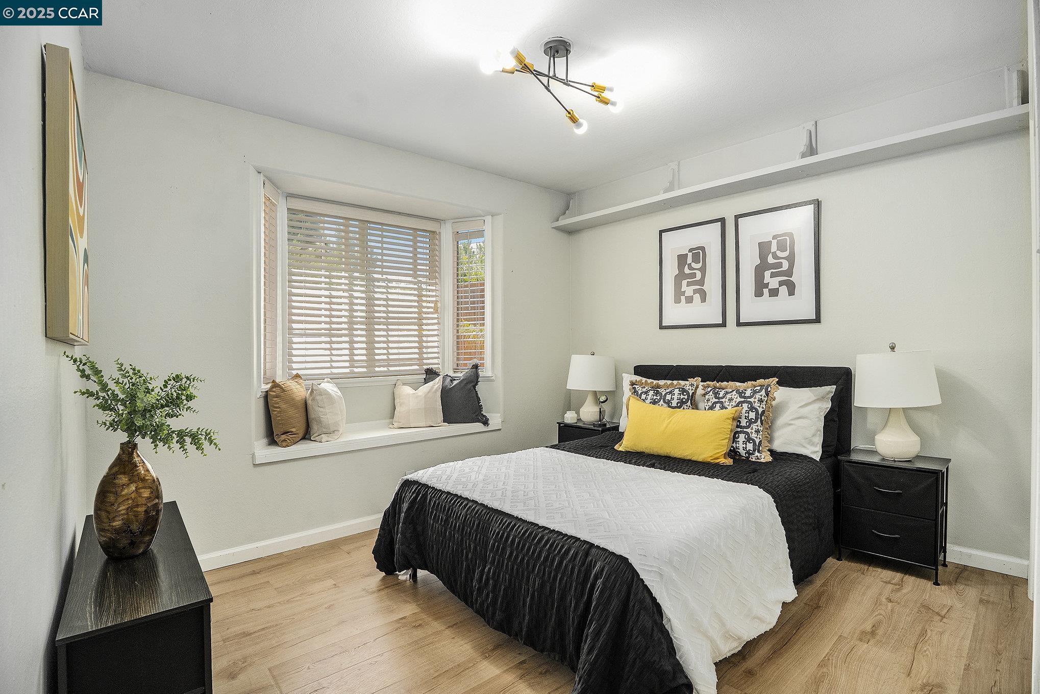 Detail Gallery Image 21 of 32 For 1739 Lynwood Dr, Concord,  CA 94519 - 3 Beds | 2 Baths