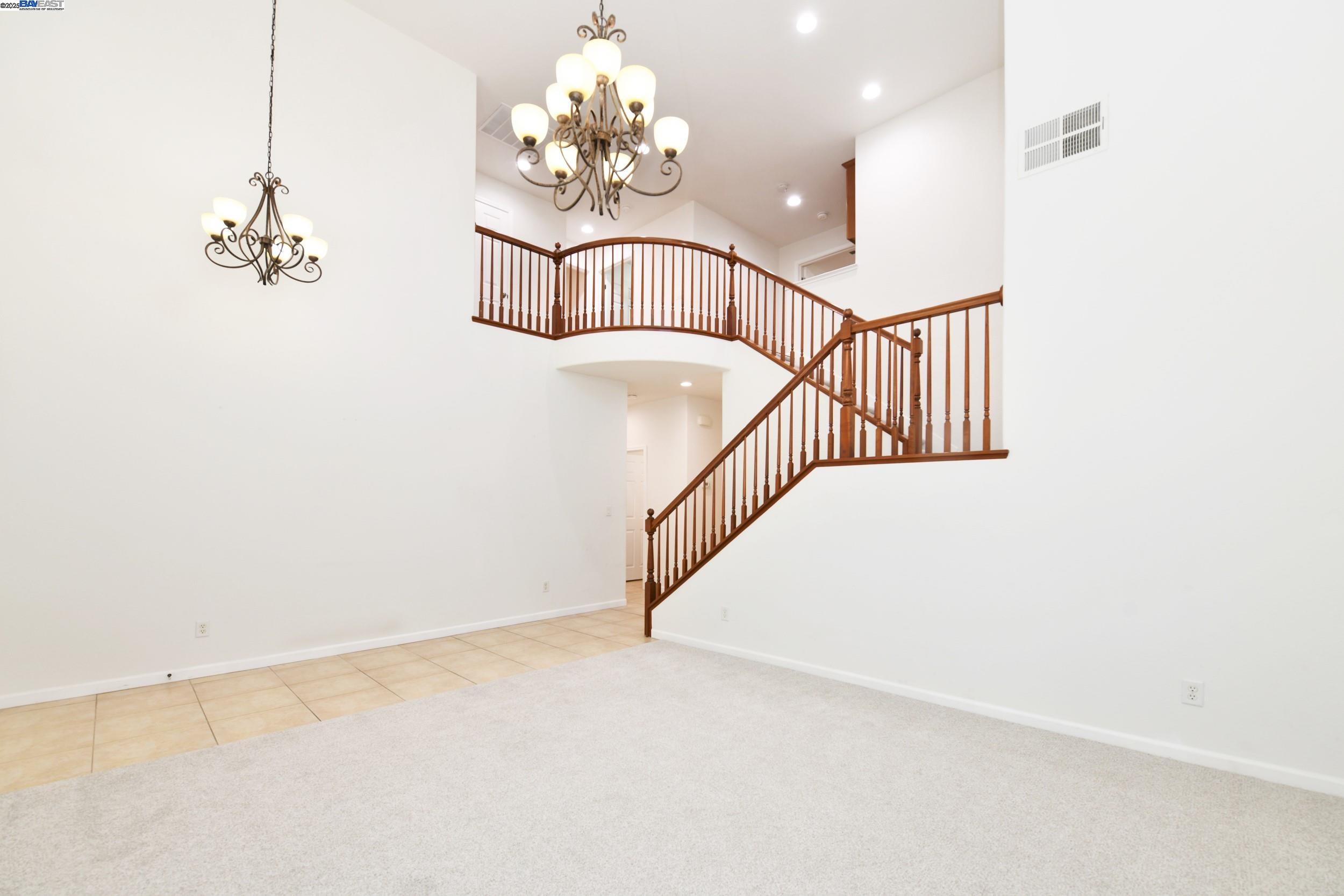 660 Mazzolo Dr, Lincoln, California 95648, 4 Bedrooms Bedrooms, 10 Rooms Rooms,3 BathroomsBathrooms,Residential,For Sale,660 Mazzolo Dr,41106864