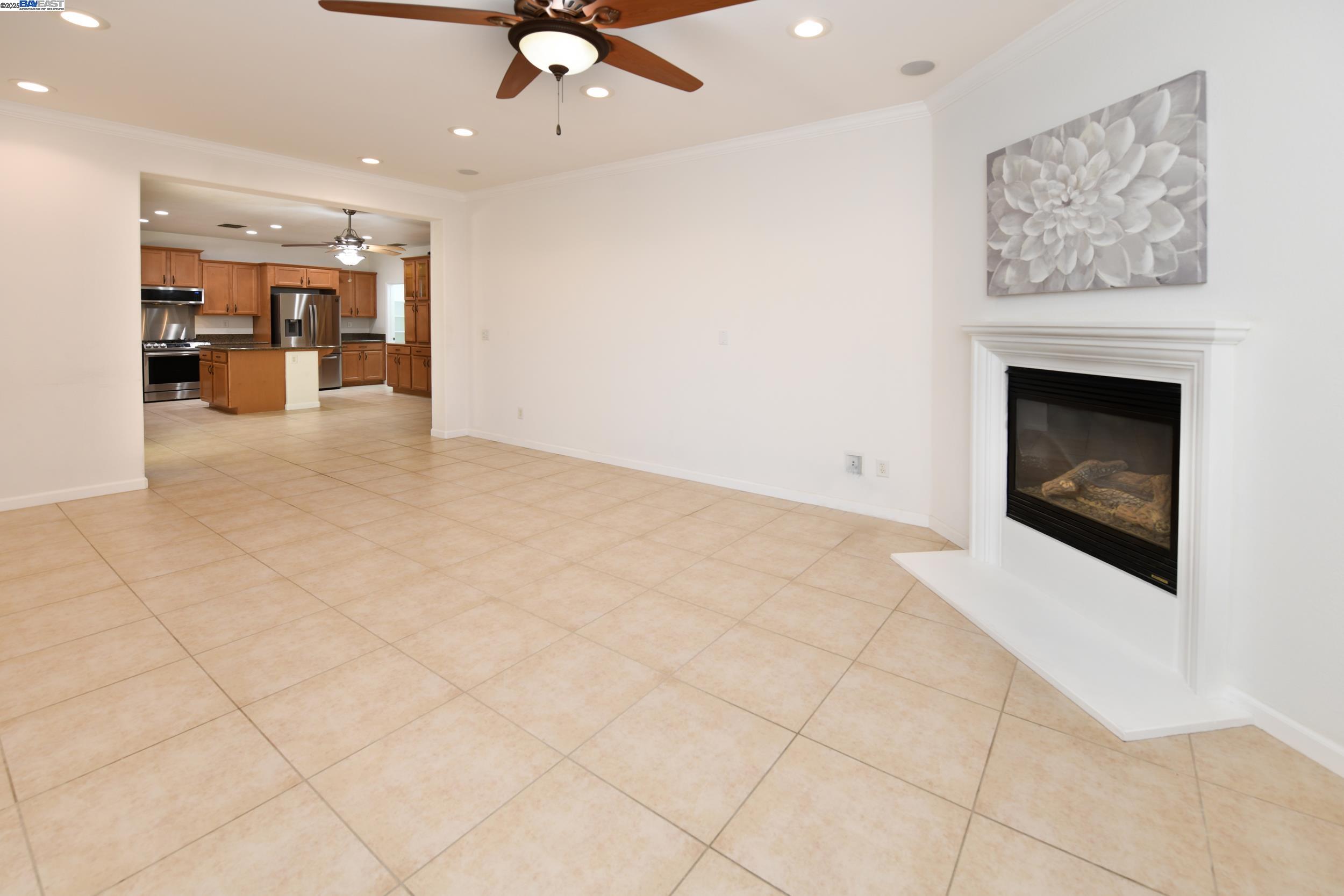 660 Mazzolo Dr, Lincoln, California 95648, 4 Bedrooms Bedrooms, 10 Rooms Rooms,3 BathroomsBathrooms,Residential,For Sale,660 Mazzolo Dr,41106864