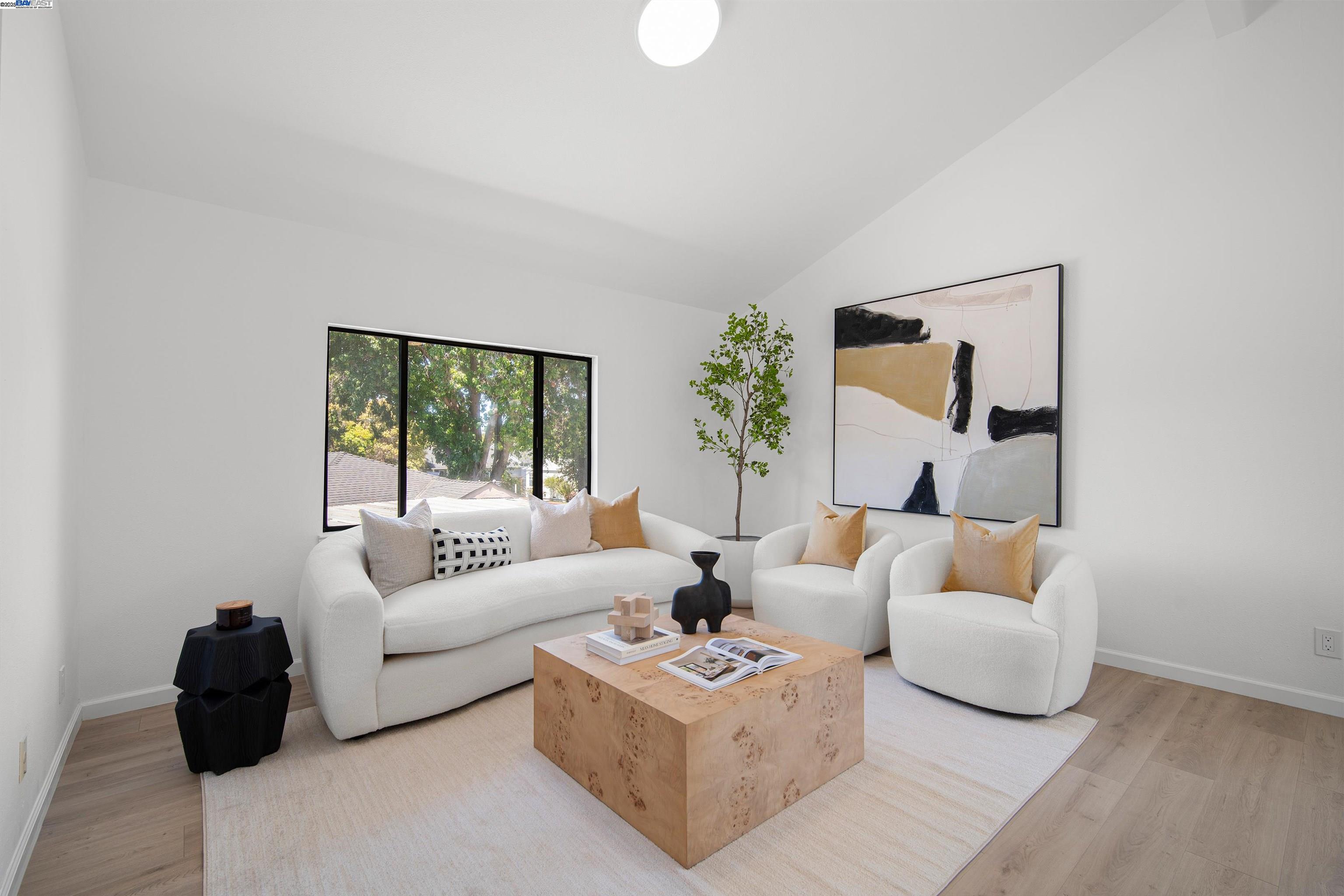 824 14th Ave, Menlo Park, California 94025, 4 Bedrooms Bedrooms, 7 Rooms Rooms,3 BathroomsBathrooms,Residential,For Sale,824 14th Ave,41106865