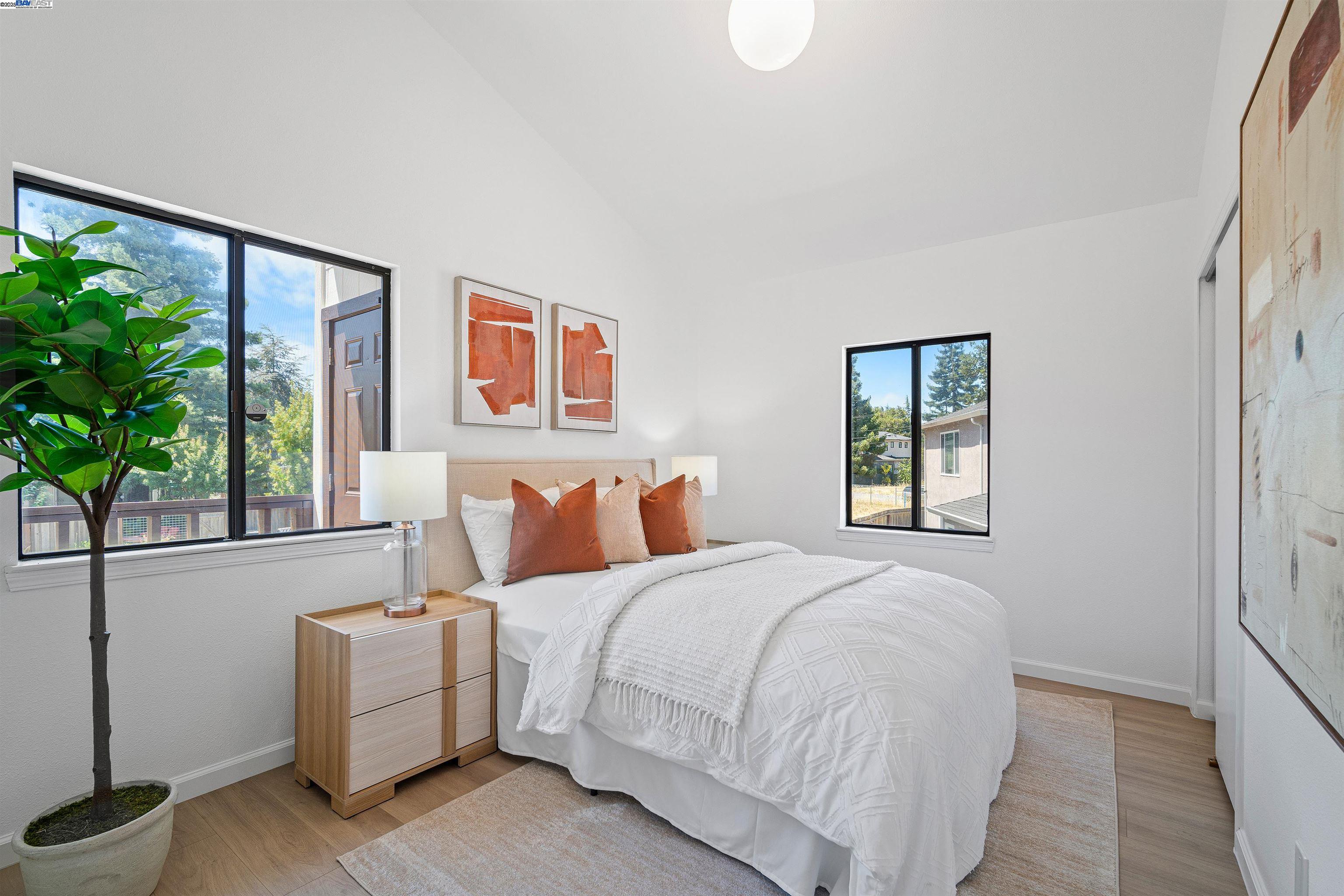 824 14th Ave, Menlo Park, California 94025, 4 Bedrooms Bedrooms, 7 Rooms Rooms,3 BathroomsBathrooms,Residential,For Sale,824 14th Ave,41106865