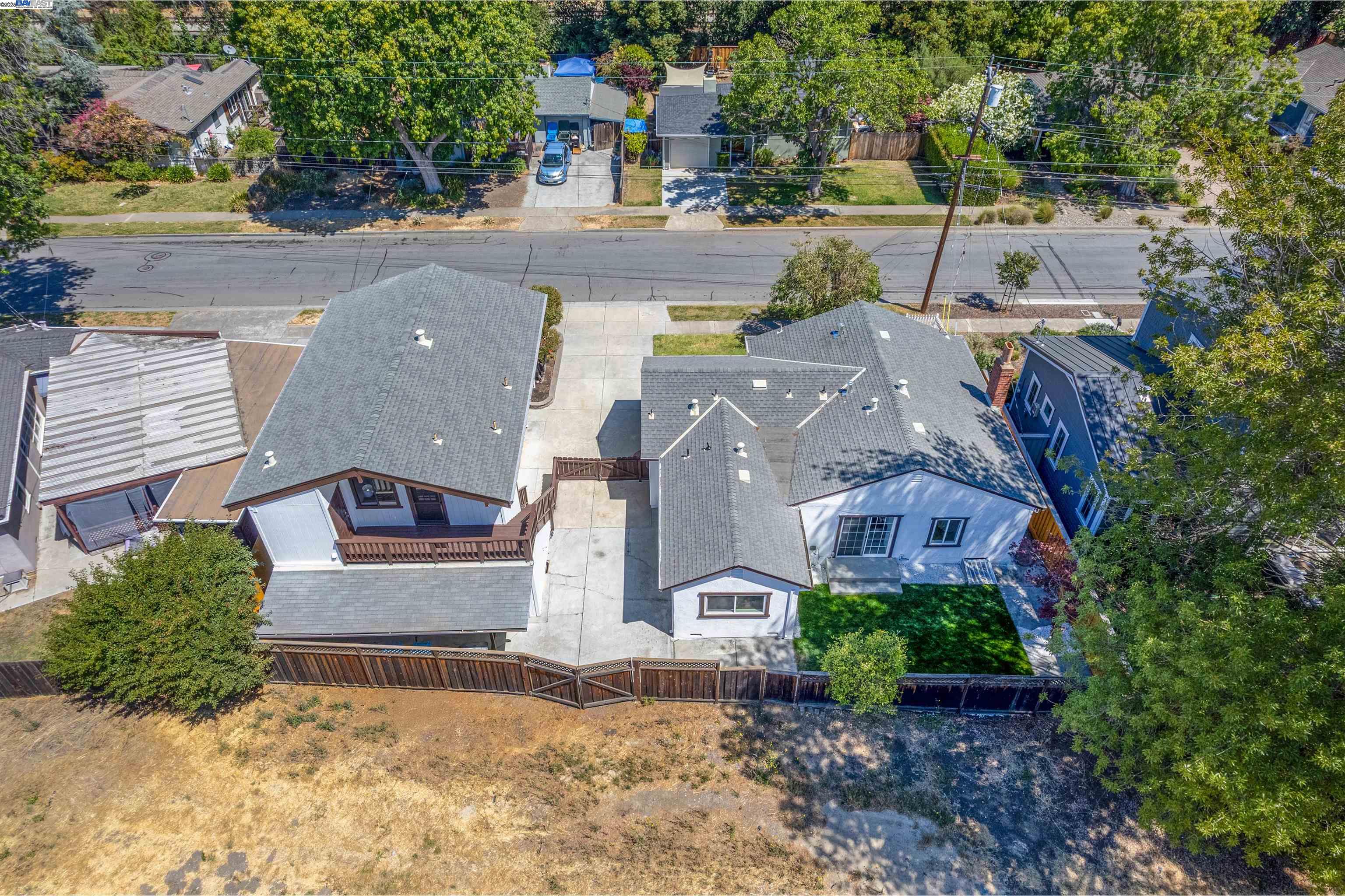824 14th Ave, Menlo Park, California 94025, 4 Bedrooms Bedrooms, 7 Rooms Rooms,3 BathroomsBathrooms,Residential,For Sale,824 14th Ave,41106865