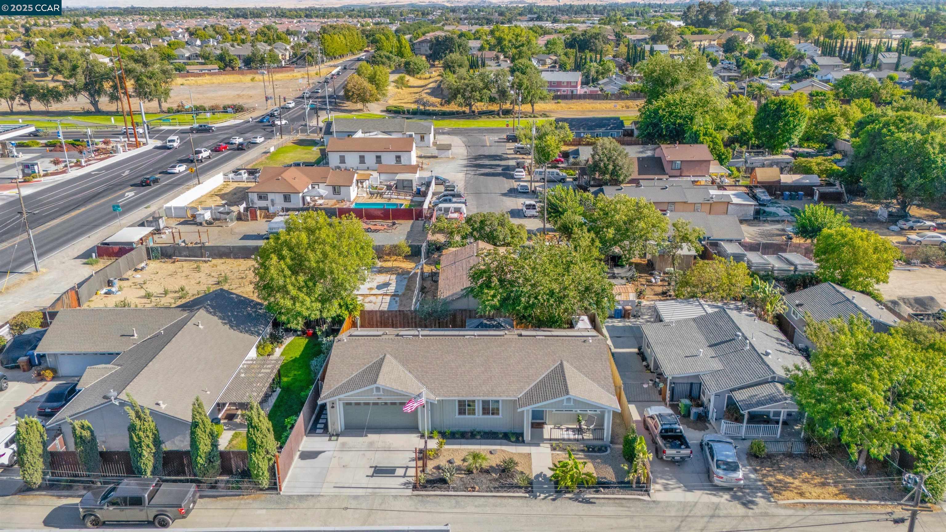6911 Brentwood Blvd, Brentwood, California 94513, 3 Bedrooms Bedrooms, 6 Rooms Rooms,2 BathroomsBathrooms,Residential,For Sale,6911 Brentwood Blvd,41106867