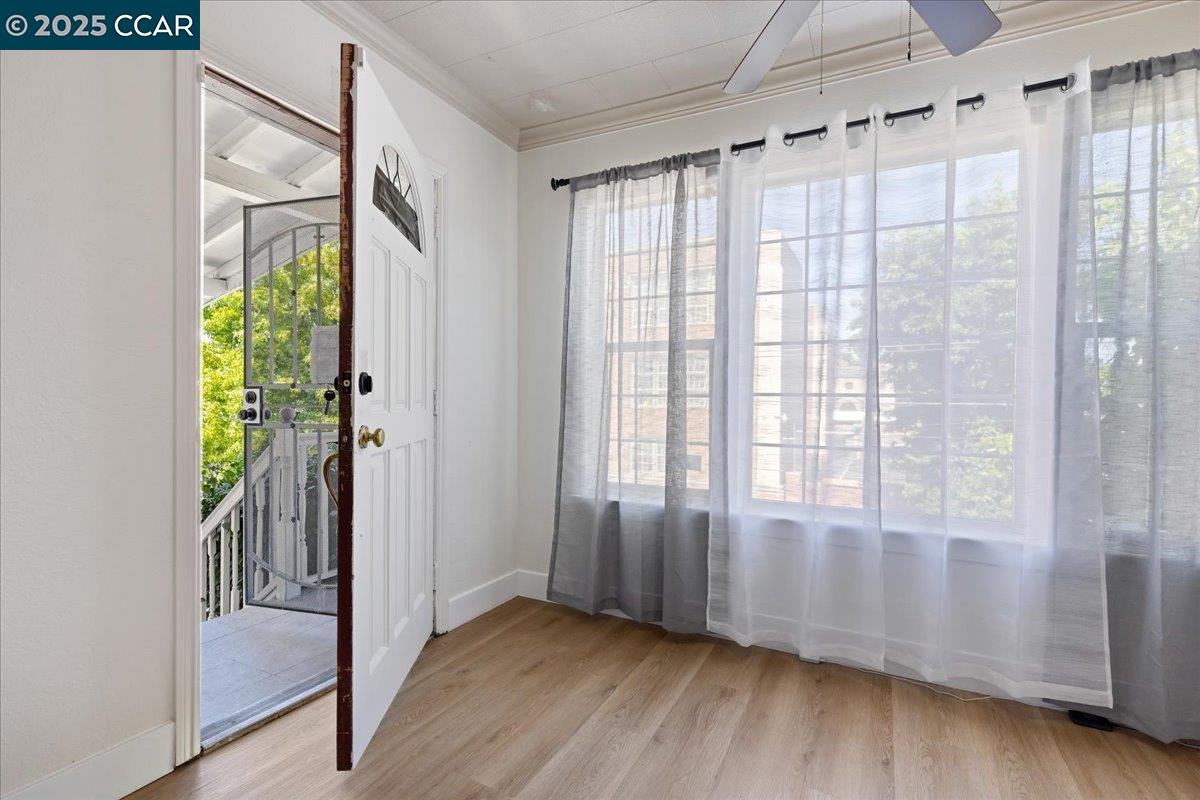 3220 Champion St, Oakland, California 94602, 2 Bedrooms Bedrooms, 5 Rooms Rooms,2 BathroomsBathrooms,Residential,For Sale,3220 Champion St,41106868