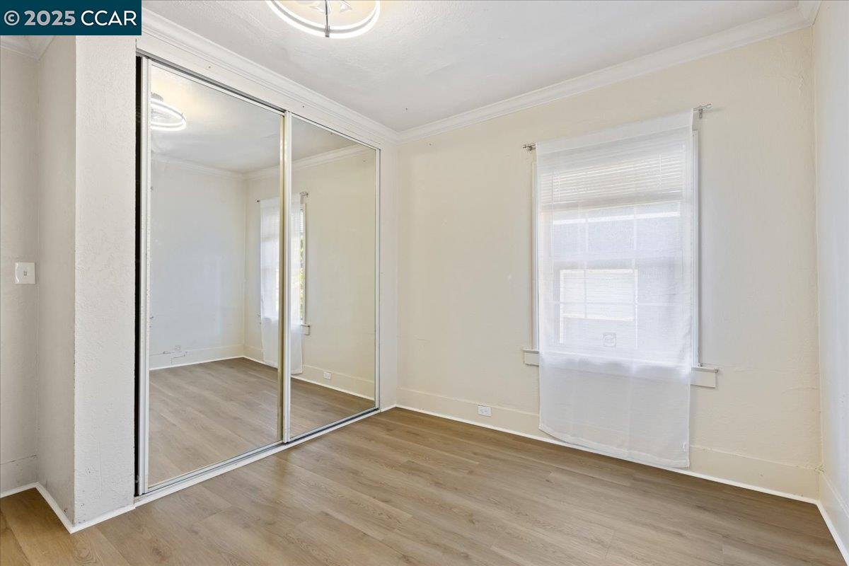 3220 Champion St, Oakland, California 94602, 2 Bedrooms Bedrooms, 5 Rooms Rooms,2 BathroomsBathrooms,Residential,For Sale,3220 Champion St,41106868
