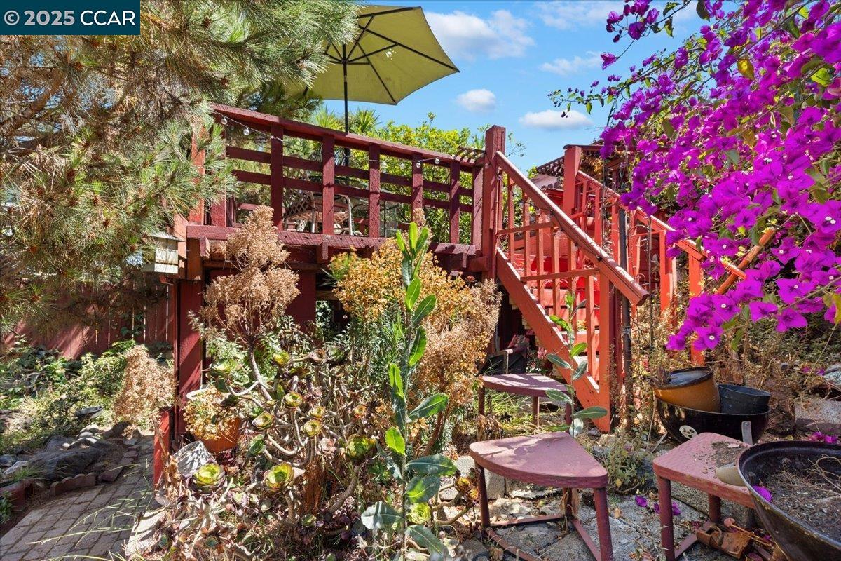 3220 Champion St, Oakland, California 94602, 2 Bedrooms Bedrooms, 5 Rooms Rooms,2 BathroomsBathrooms,Residential,For Sale,3220 Champion St,41106868