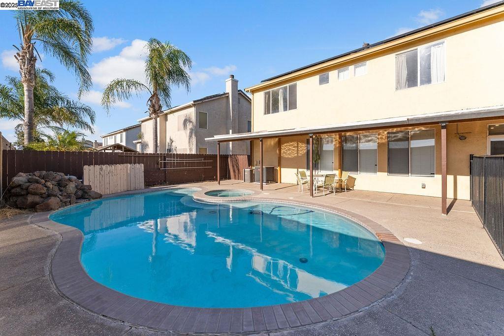 907 MAGGIORE LANE, Manteca, California 95337, 6 Bedrooms Bedrooms, 6 Rooms Rooms,3 BathroomsBathrooms,Residential,For Sale,907 MAGGIORE LANE,41106870