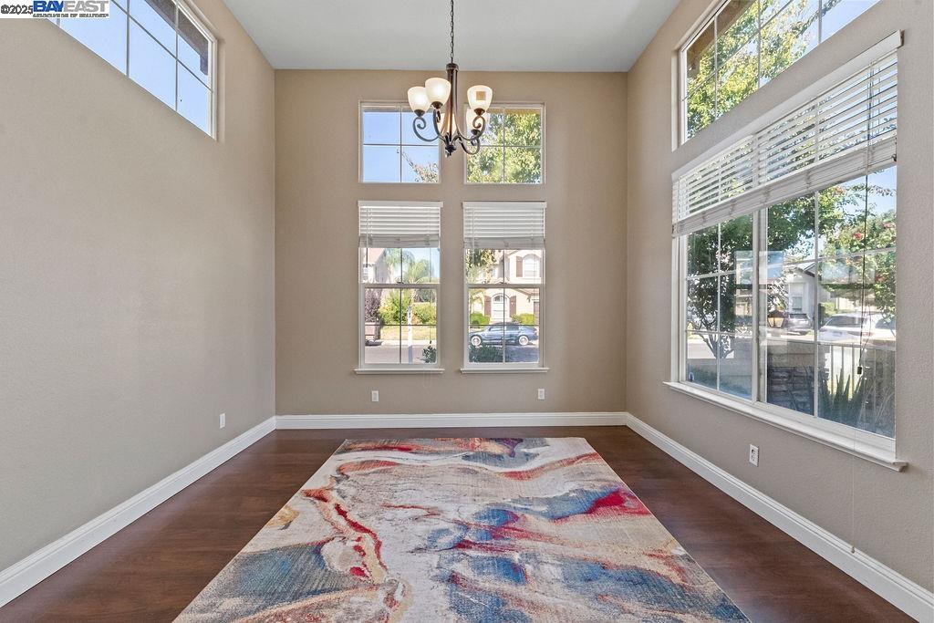 907 MAGGIORE LANE, Manteca, California 95337, 6 Bedrooms Bedrooms, 6 Rooms Rooms,3 BathroomsBathrooms,Residential,For Sale,907 MAGGIORE LANE,41106870