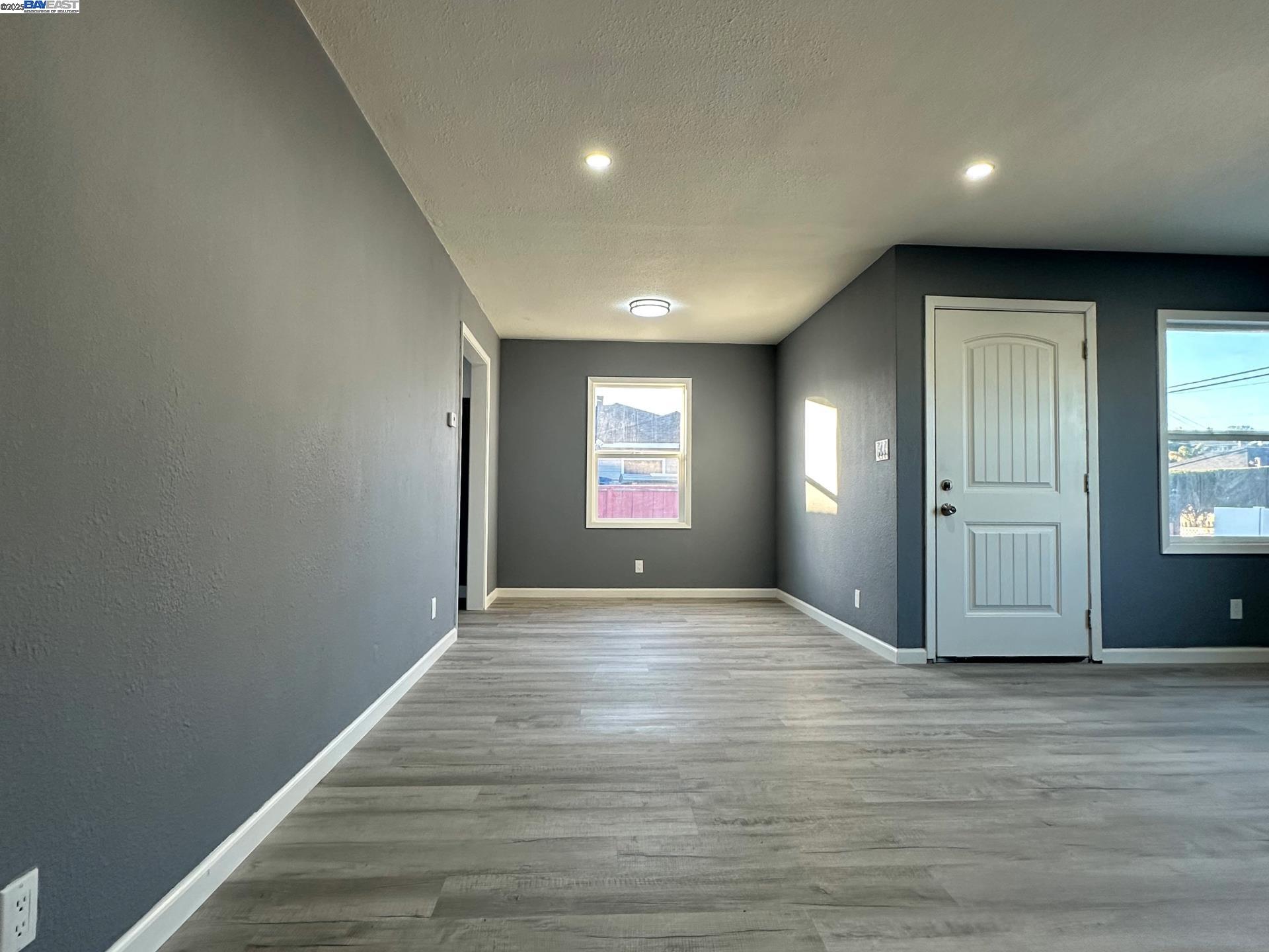 2441 Glenlock St, San Pablo, California 94806, 3 Bedrooms Bedrooms, 7 Rooms Rooms,1 BathroomBathrooms,Residential,For Sale,2441 Glenlock St,41106871