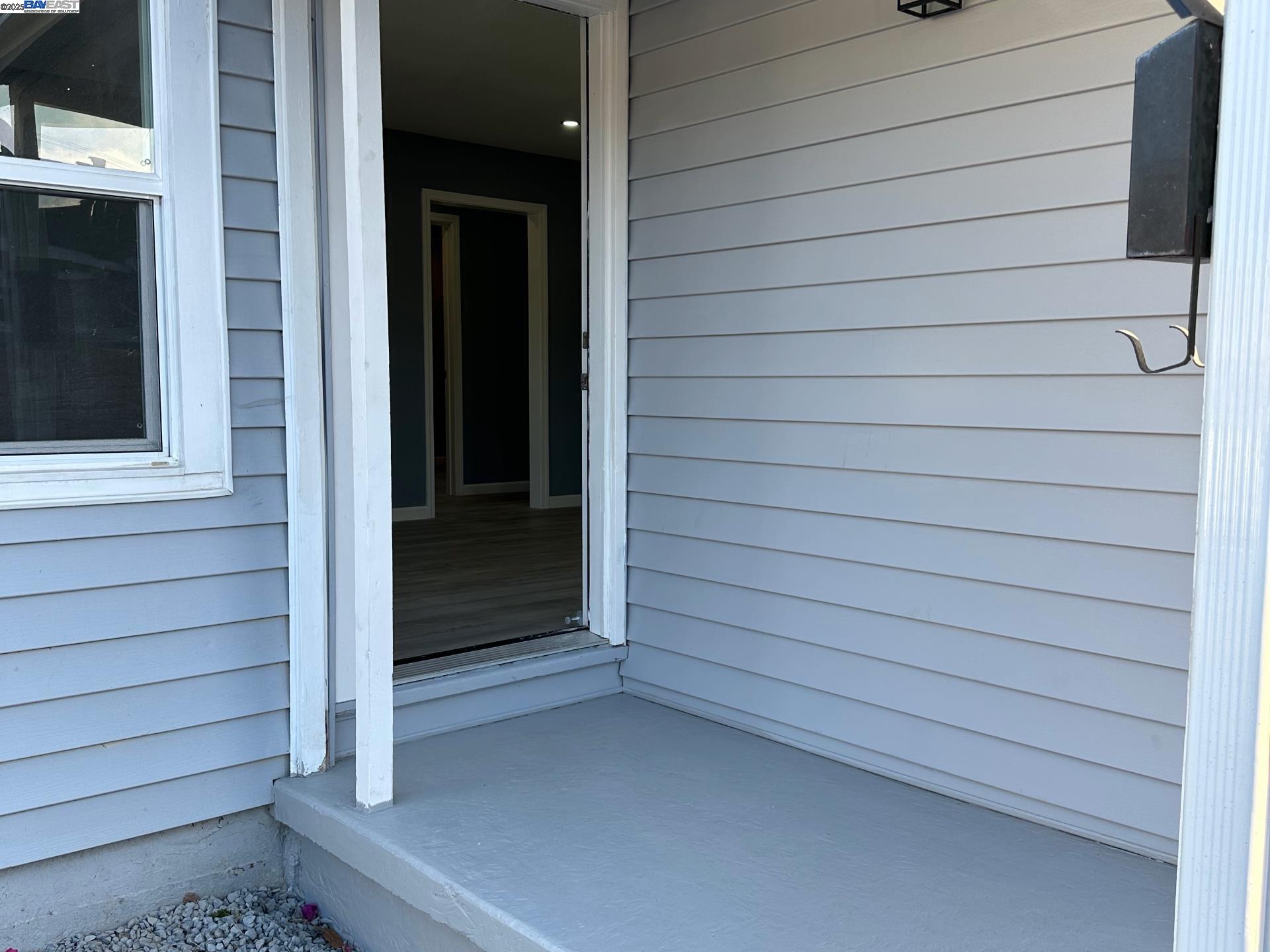 2441 Glenlock St, San Pablo, California 94806, 3 Bedrooms Bedrooms, 7 Rooms Rooms,1 BathroomBathrooms,Residential,For Sale,2441 Glenlock St,41106871