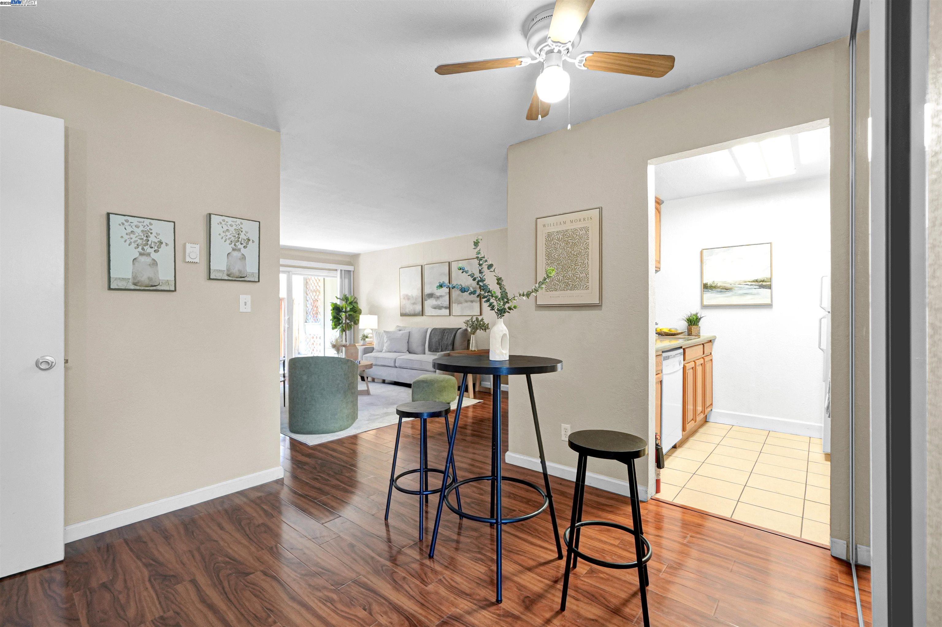 260 Industrial Pkwy # 33, Hayward, California 94544, 1 Bedroom Bedrooms, 3 Rooms Rooms,1 BathroomBathrooms,Residential,For Sale,260 Industrial Pkwy # 33,41106873