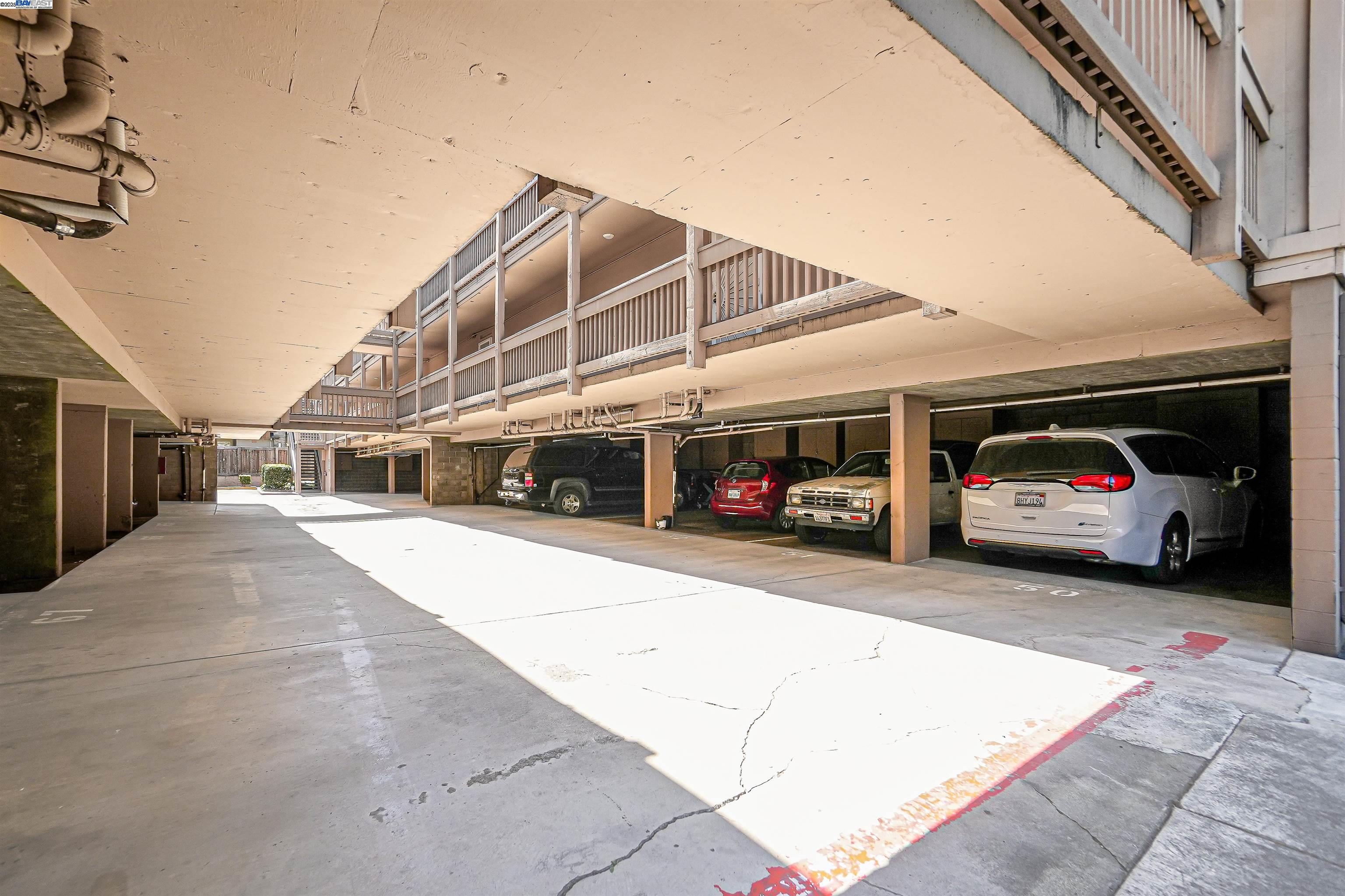 260 Industrial Pkwy # 33, Hayward, California 94544, 1 Bedroom Bedrooms, 3 Rooms Rooms,1 BathroomBathrooms,Residential,For Sale,260 Industrial Pkwy # 33,41106873