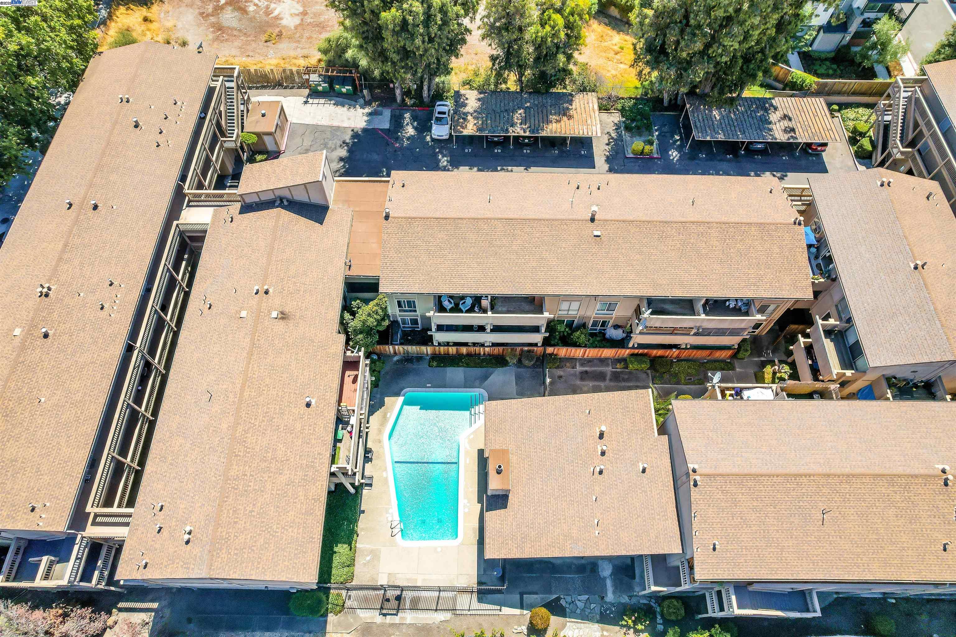 260 Industrial Pkwy # 33, Hayward, California 94544, 1 Bedroom Bedrooms, 3 Rooms Rooms,1 BathroomBathrooms,Residential,For Sale,260 Industrial Pkwy # 33,41106873