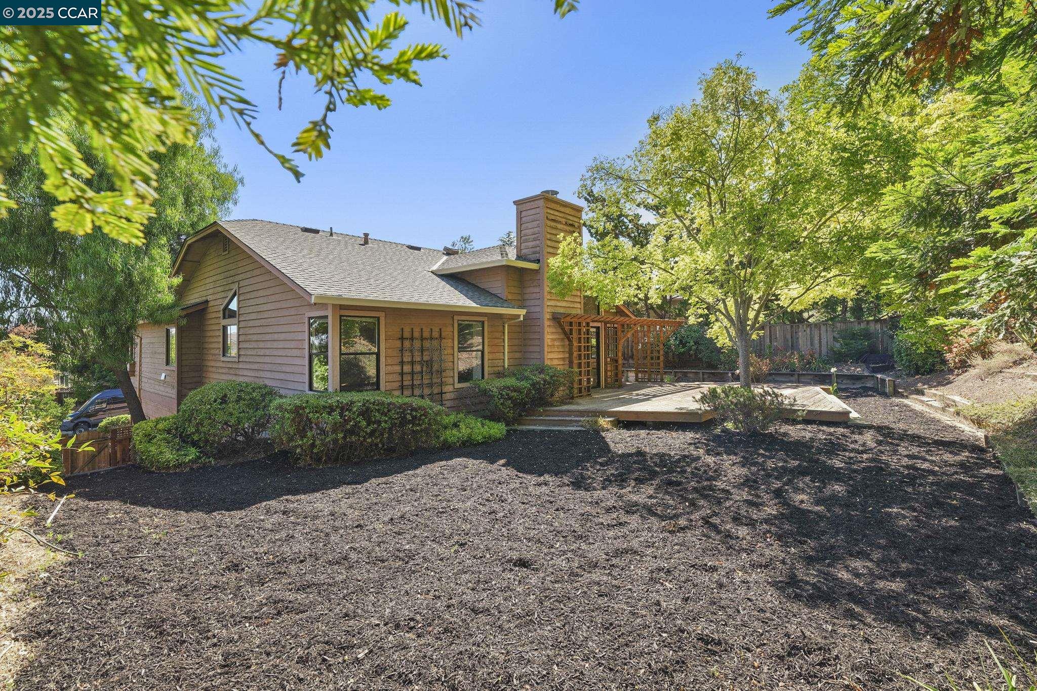 1743 Jeanne Cir, Martinez, California 94553, 4 Bedrooms Bedrooms, 10 Rooms Rooms,2 BathroomsBathrooms,Residential,For Sale,1743 Jeanne Cir,41106874