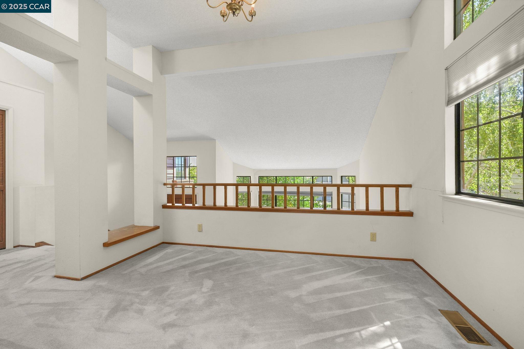 1743 Jeanne Cir, Martinez, California 94553, 4 Bedrooms Bedrooms, 10 Rooms Rooms,2 BathroomsBathrooms,Residential,For Sale,1743 Jeanne Cir,41106874