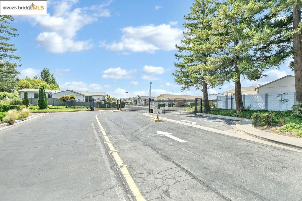 1924 Geneva Ln, Antioch, California 94509, 2 Bedrooms Bedrooms, 6 Rooms Rooms,2 BathroomsBathrooms,Manufactured In Park,For Sale,1924 Geneva Ln,41106876