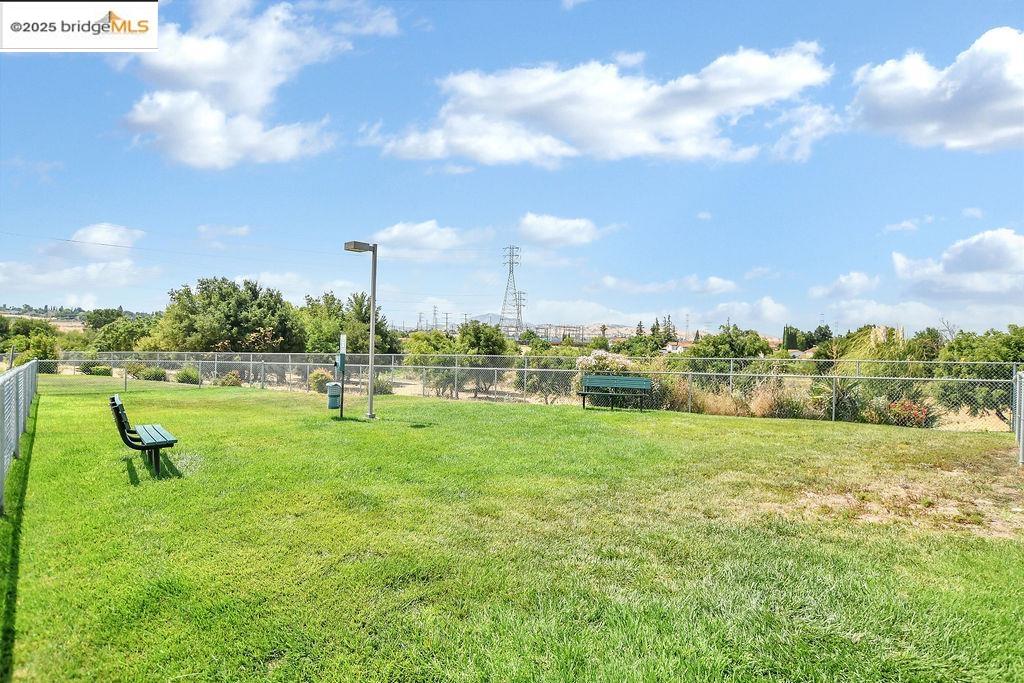 1924 Geneva Ln, Antioch, California 94509, 2 Bedrooms Bedrooms, 6 Rooms Rooms,2 BathroomsBathrooms,Manufactured In Park,For Sale,1924 Geneva Ln,41106876