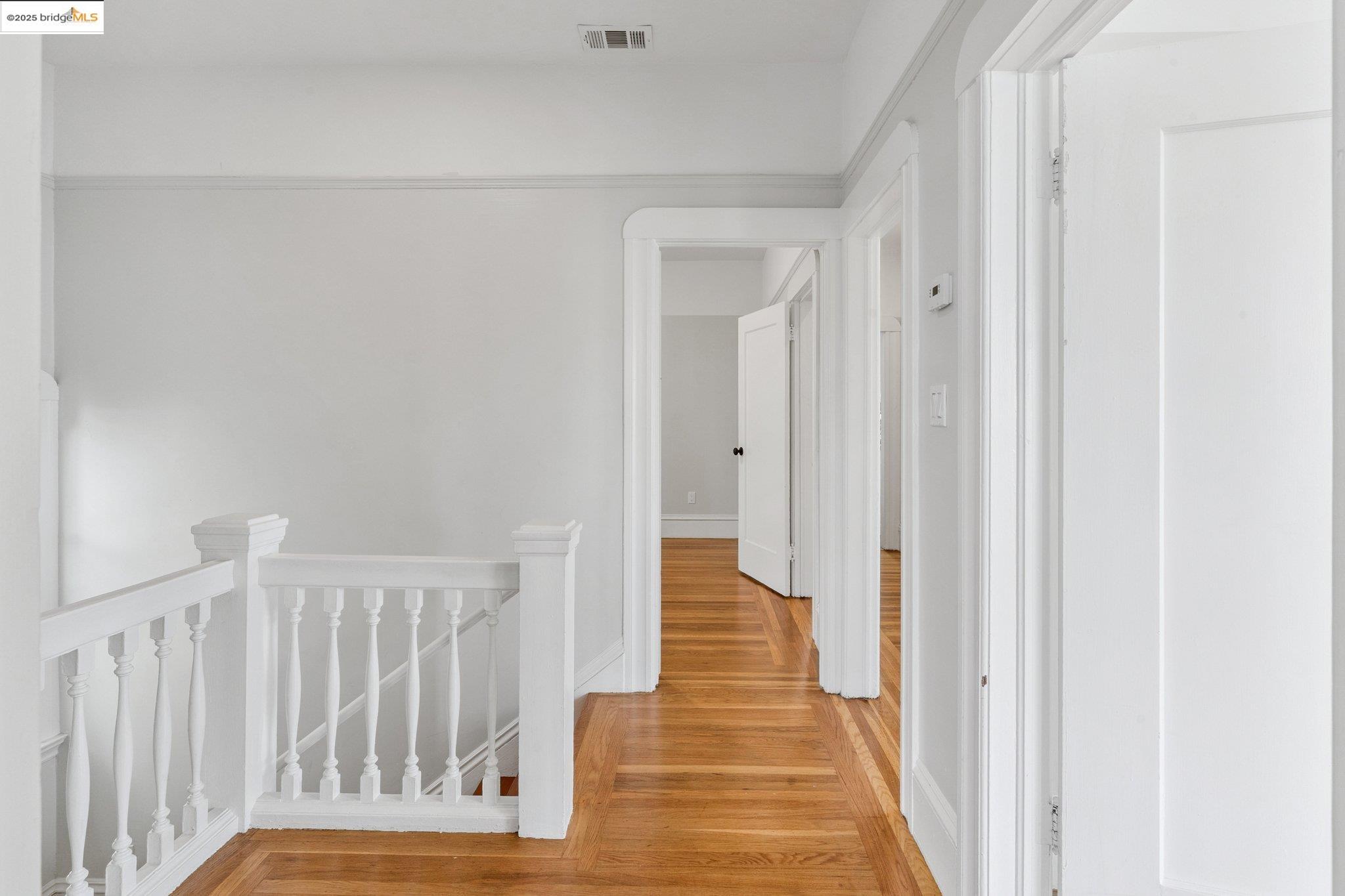314 Hanover Ave, Oakland, California 94606, ,Residential Income,For Sale,314 Hanover Ave,41106878