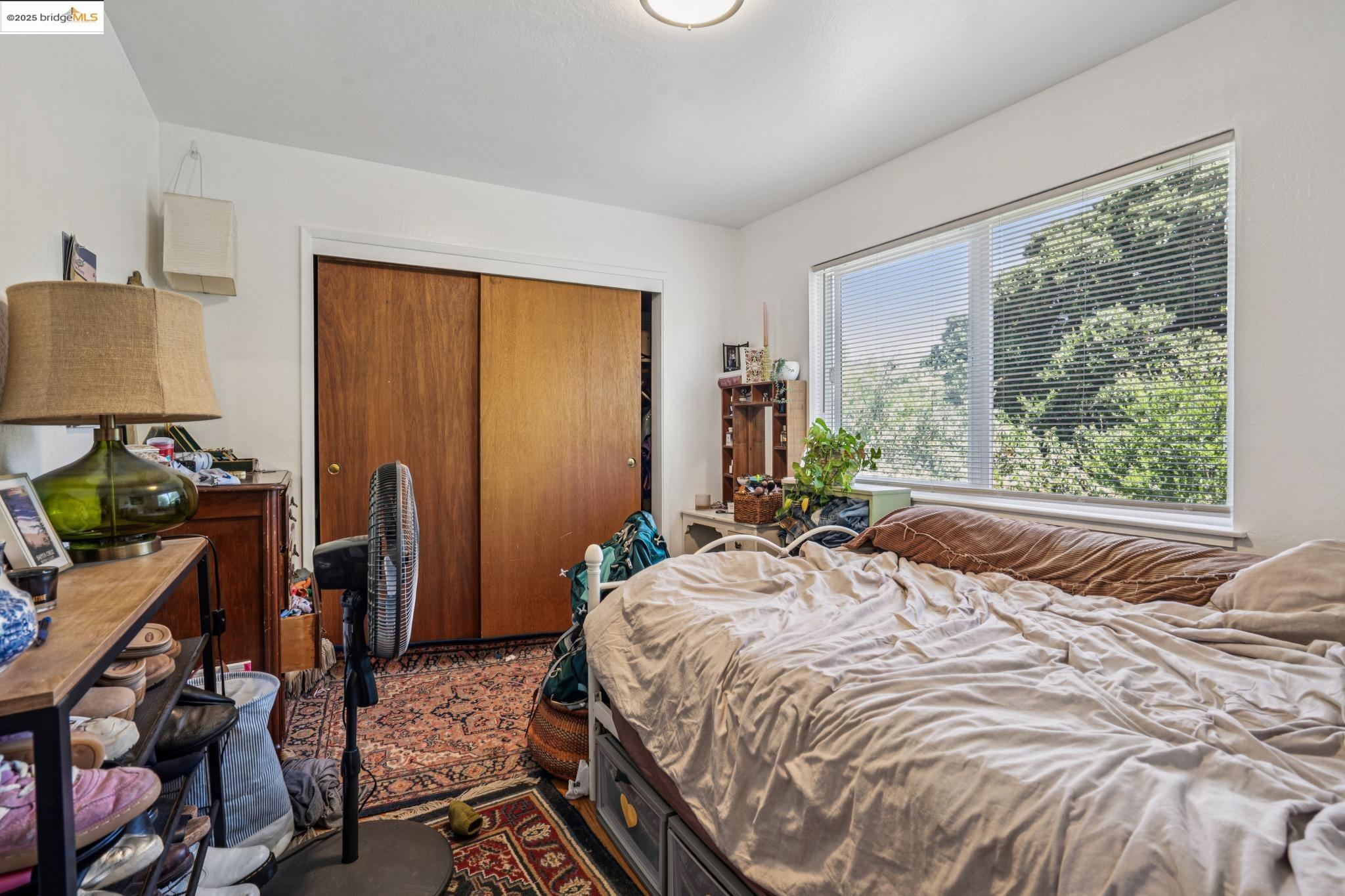 574 66th, Oakland, California 94609, ,Commercial Sale,For Sale,574 66th,41106879