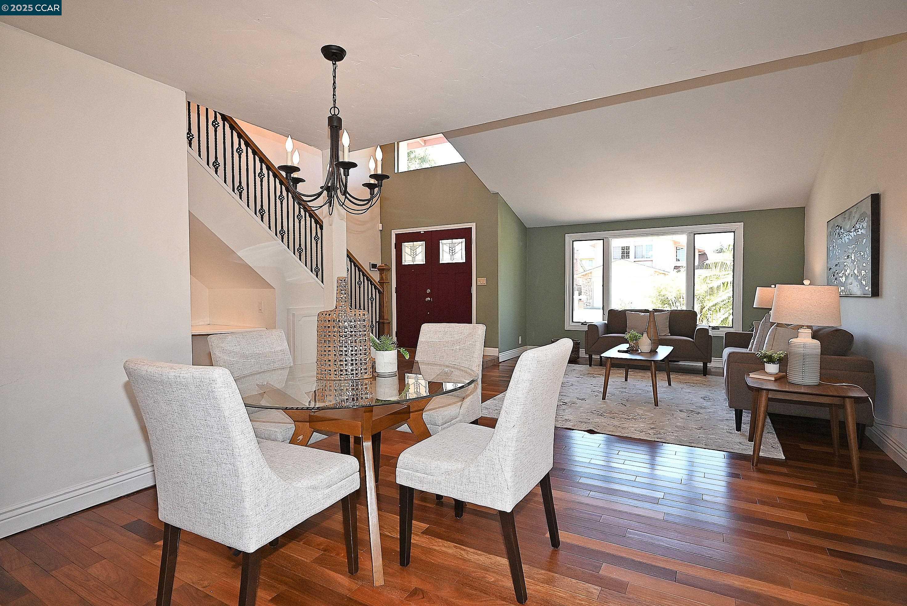 Detail Gallery Image 11 of 42 For 5091 Saint Celestine Ct, Concord,  CA 94521 - 4 Beds | 2/1 Baths