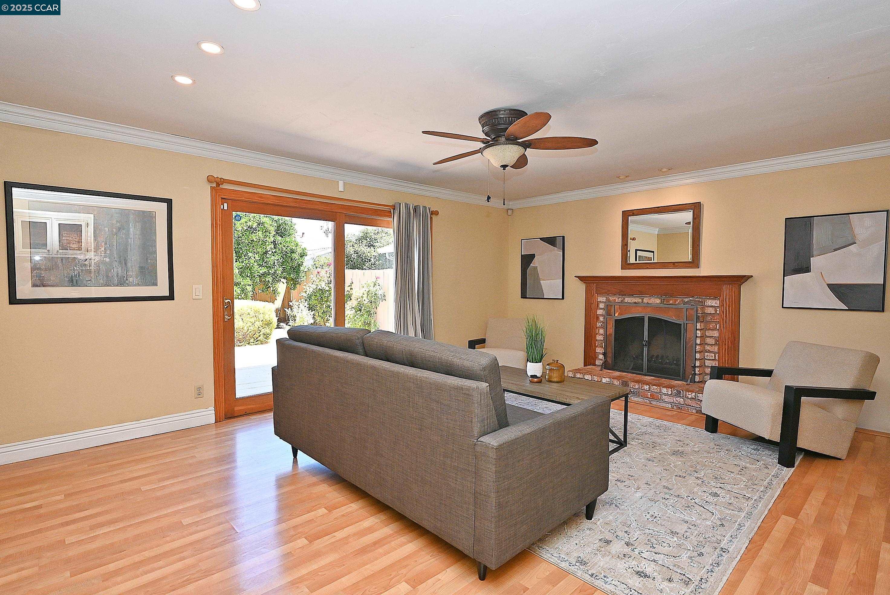 Detail Gallery Image 21 of 42 For 5091 Saint Celestine Ct, Concord,  CA 94521 - 4 Beds | 2/1 Baths