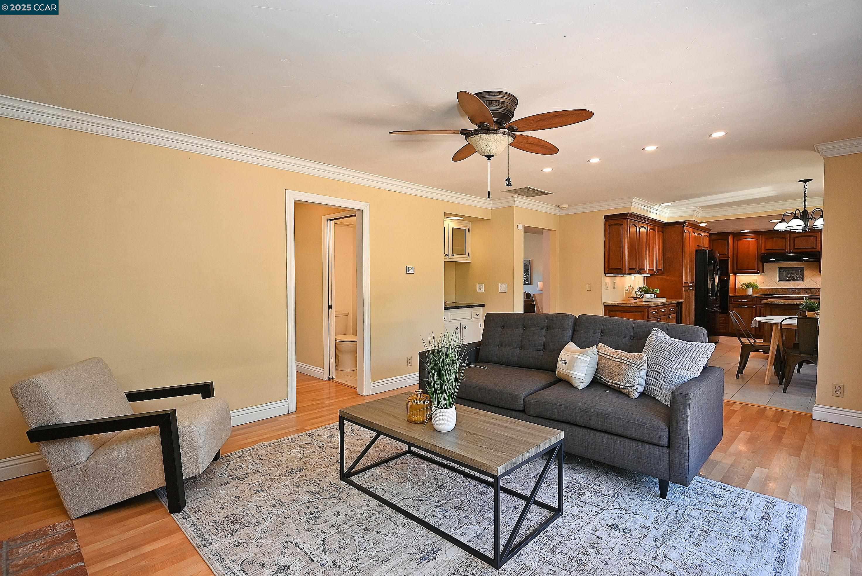 Detail Gallery Image 23 of 42 For 5091 Saint Celestine Ct, Concord,  CA 94521 - 4 Beds | 2/1 Baths