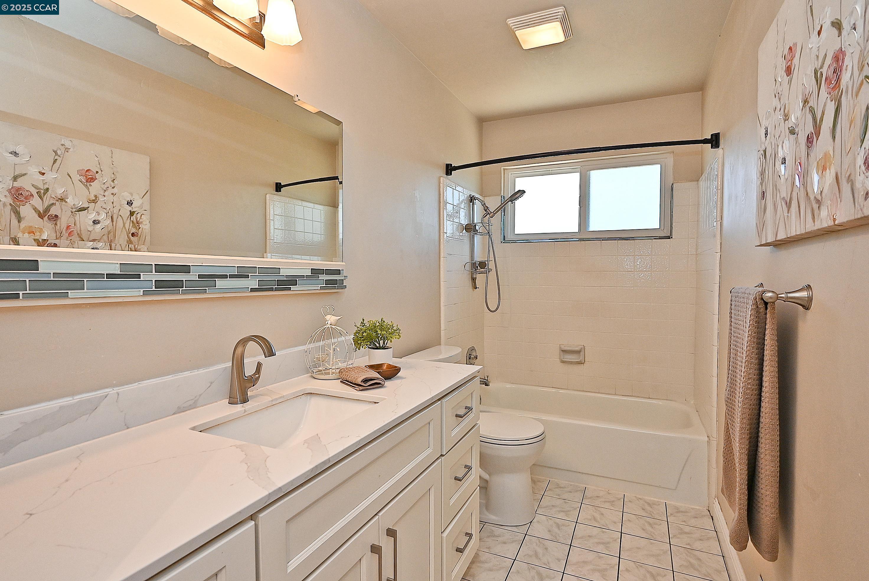 Detail Gallery Image 29 of 42 For 5091 Saint Celestine Ct, Concord,  CA 94521 - 4 Beds | 2/1 Baths