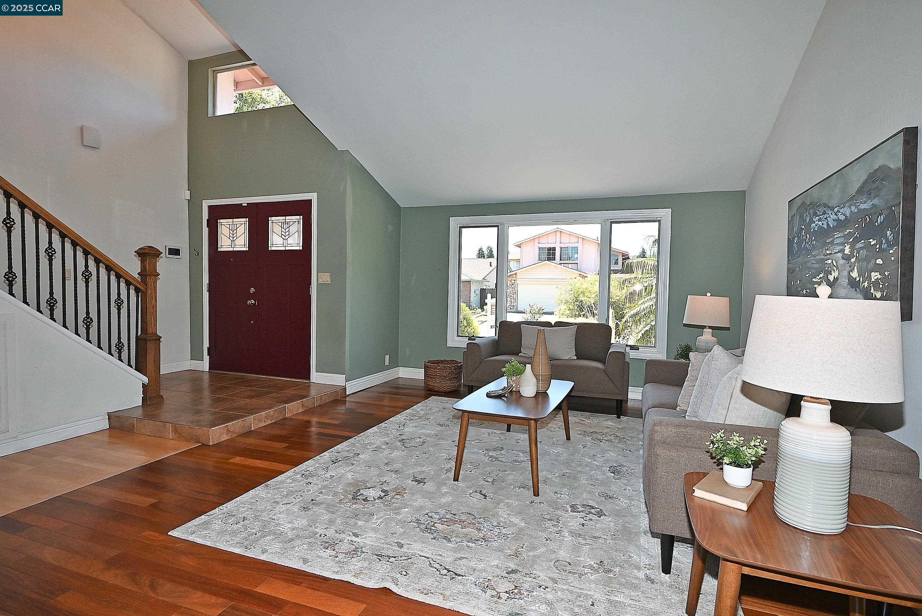Detail Gallery Image 8 of 42 For 5091 Saint Celestine Ct, Concord,  CA 94521 - 4 Beds | 2/1 Baths
