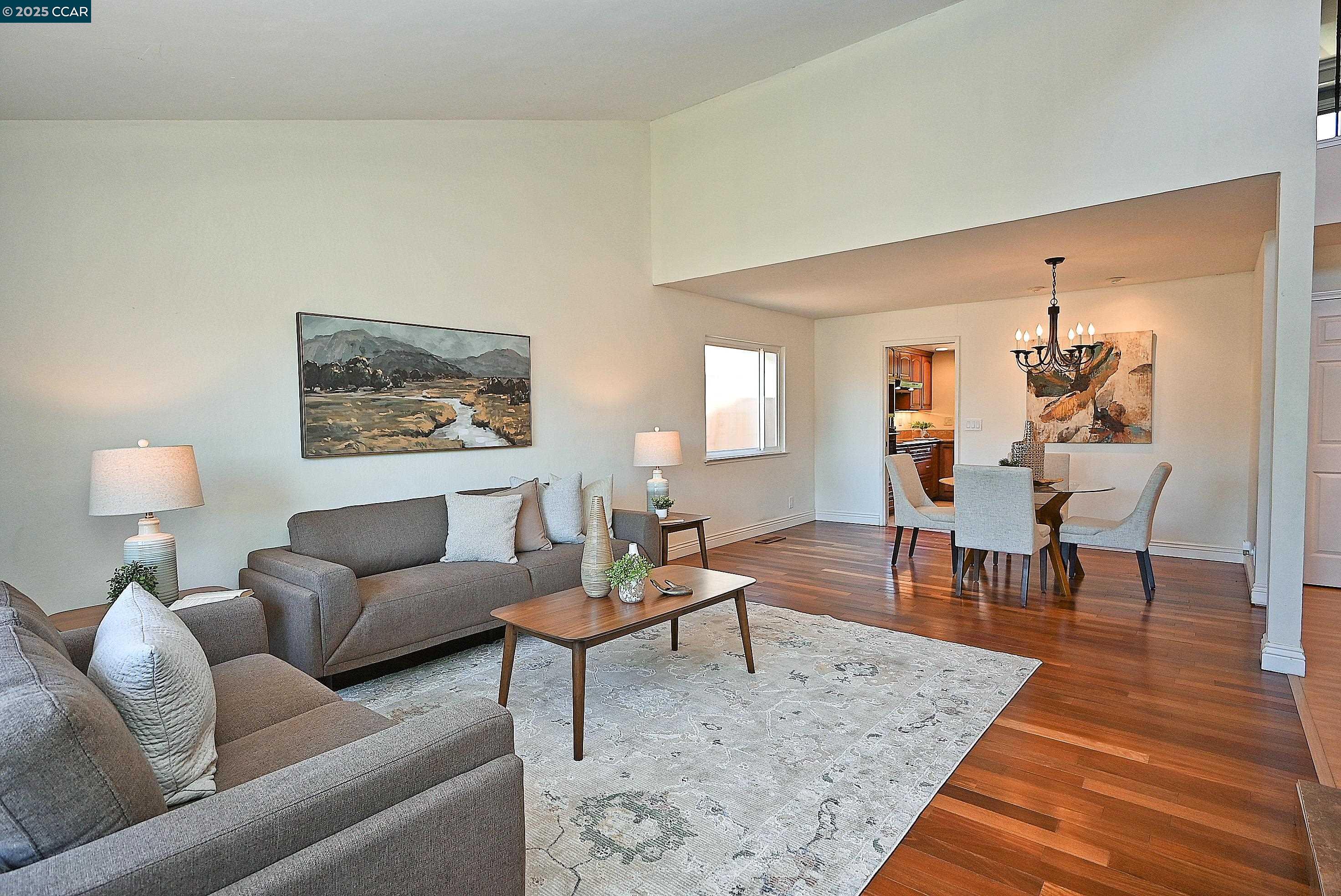 Detail Gallery Image 10 of 42 For 5091 Saint Celestine Ct, Concord,  CA 94521 - 4 Beds | 2/1 Baths
