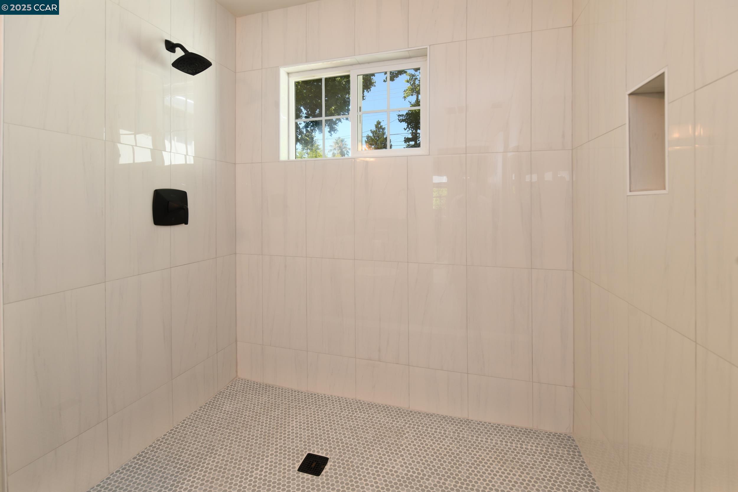 1818 Granada Dr, Concord, California 94519, 4 Bedrooms Bedrooms, 8 Rooms Rooms,2 BathroomsBathrooms,Residential,For Sale,1818 Granada Dr,41106882