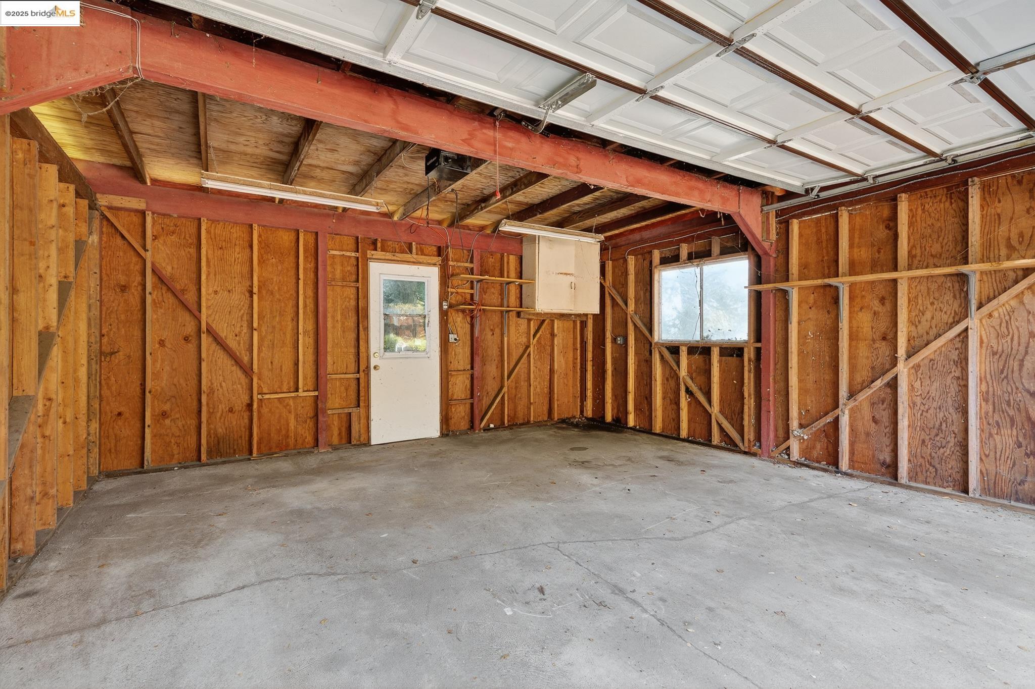 237 Taurus Ave., Oakland, California 94611, 2 Bedrooms Bedrooms, 4 Rooms Rooms,1 BathroomBathrooms,Residential,For Sale,237 Taurus Ave.,41106888